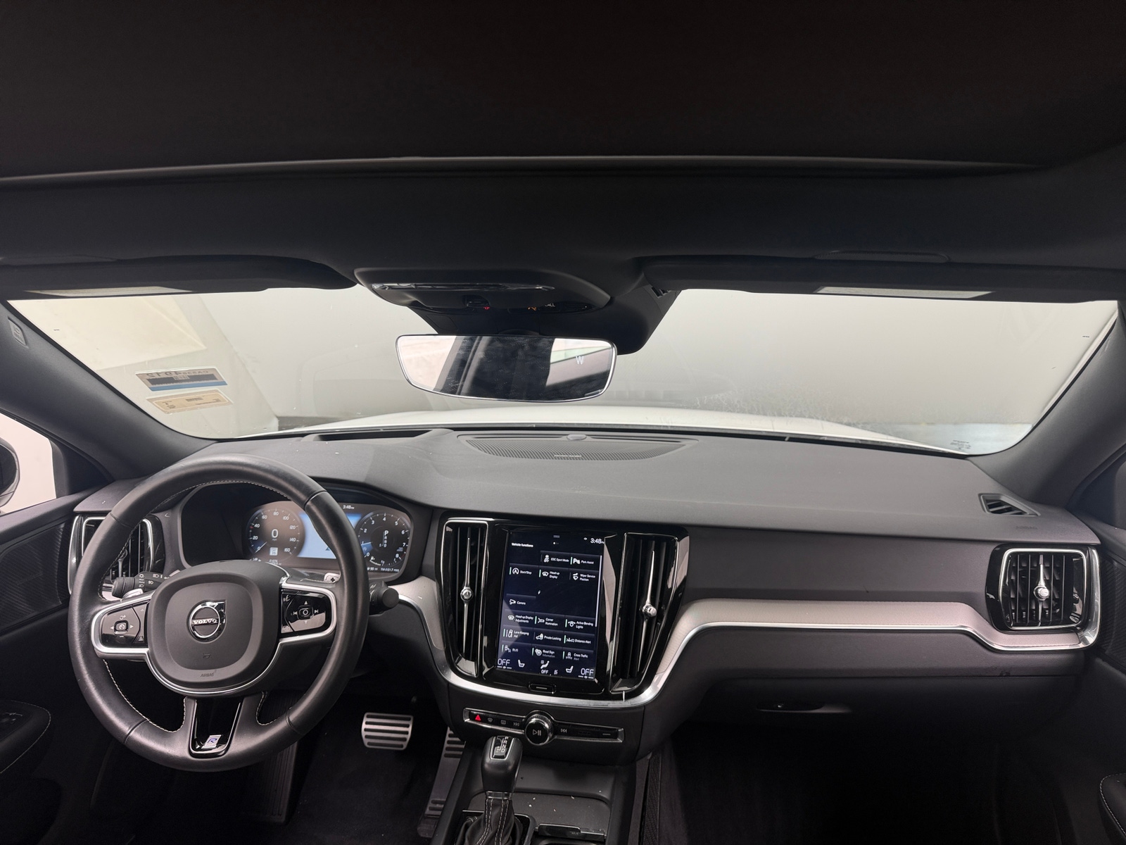 Thumbnail: 2019 Volvo S60 - 2