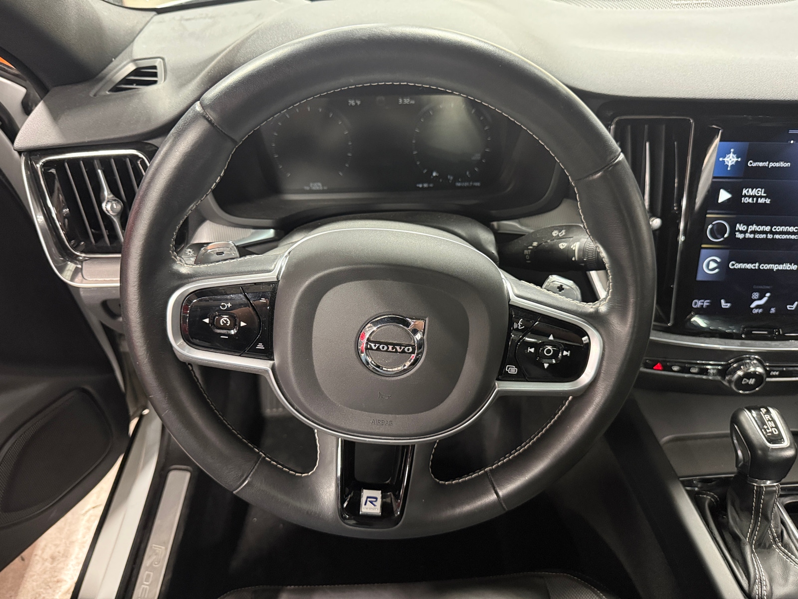 Thumbnail: 2019 Volvo S60 - 4