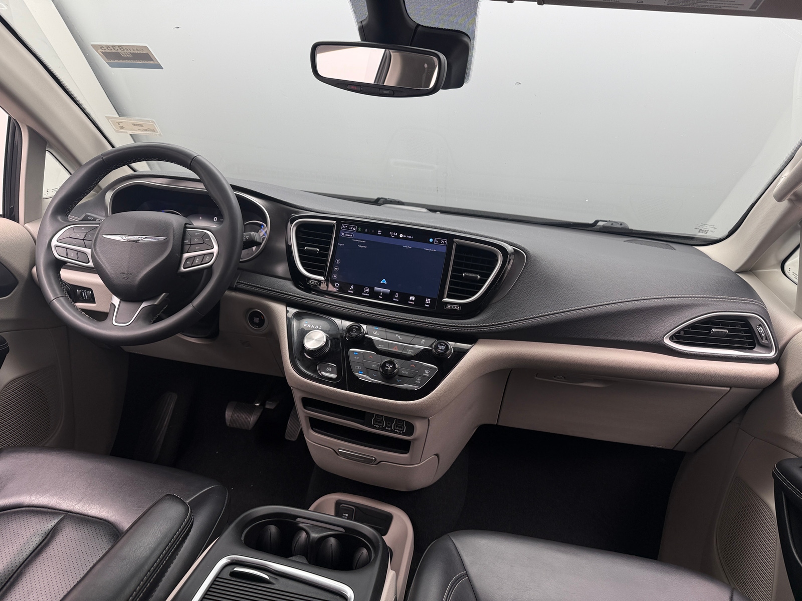 Thumbnail: 2024 Chrysler Pacifica - 2