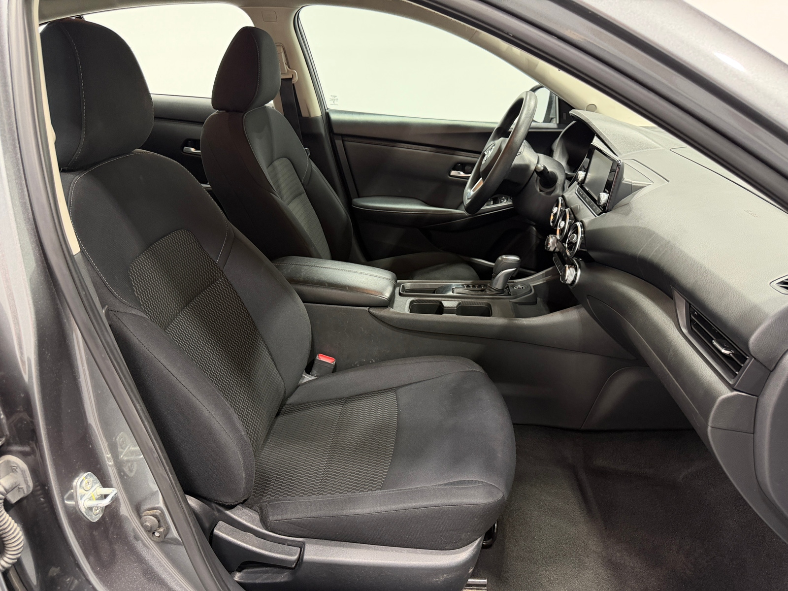 Thumbnail: 2023 Nissan Sentra - 2