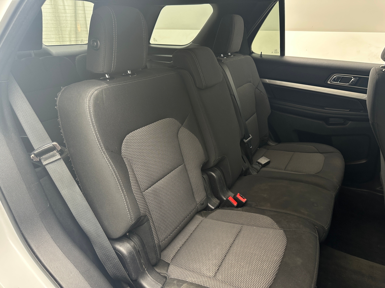 Thumbnail: 2017 Ford Explorer - 6