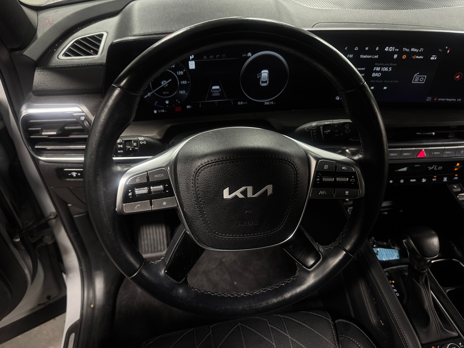 Thumbnail: 2023 Kia Telluride - 4