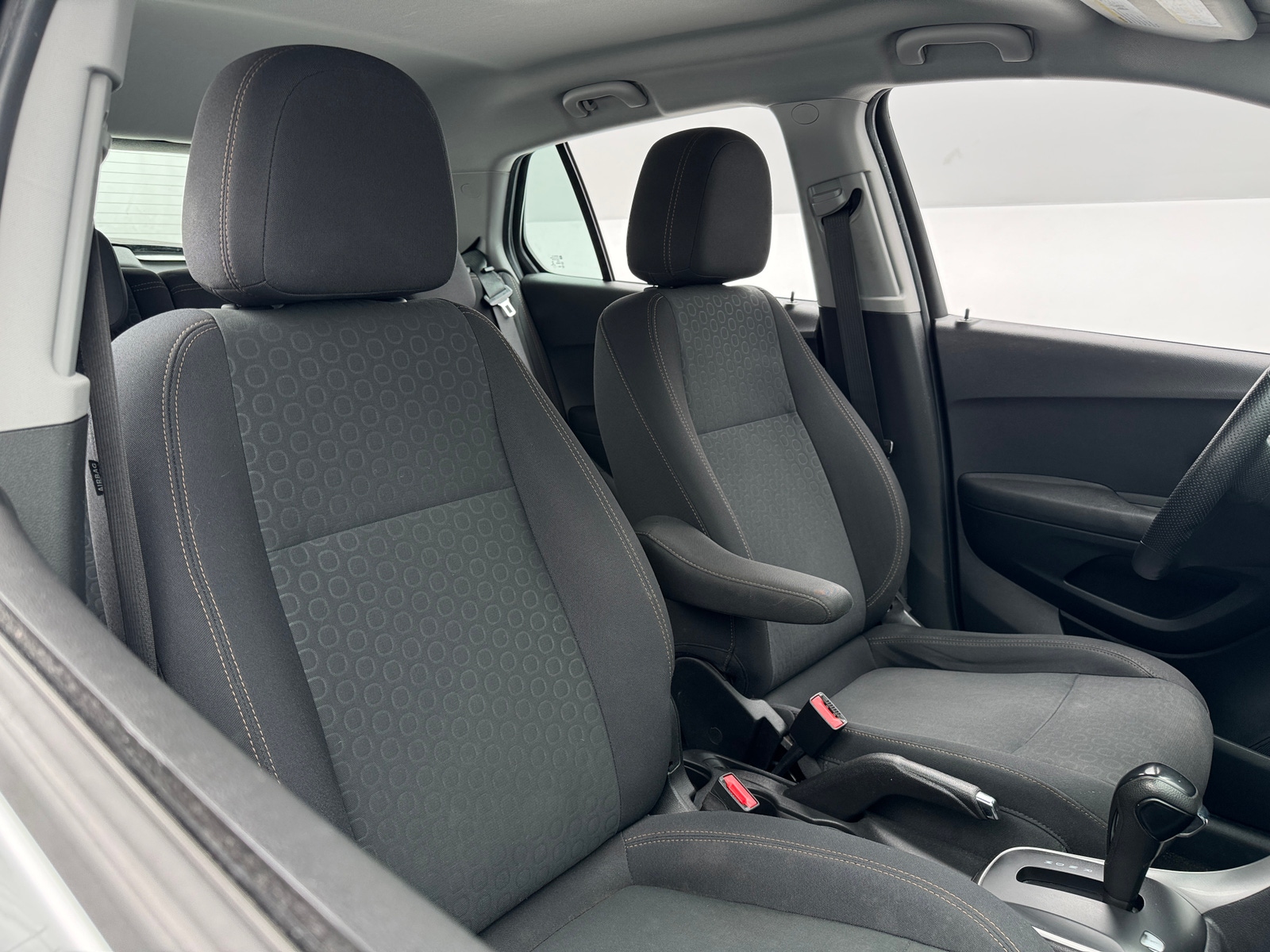 Thumbnail: 2019 Chevrolet Trax - 2