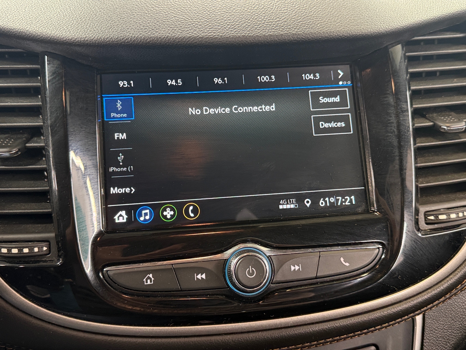 Thumbnail: 2019 Chevrolet Trax - 4