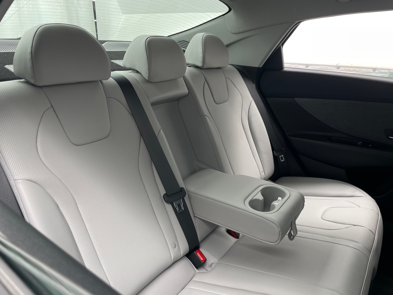 Thumbnail: 2023 Hyundai Elantra - 5
