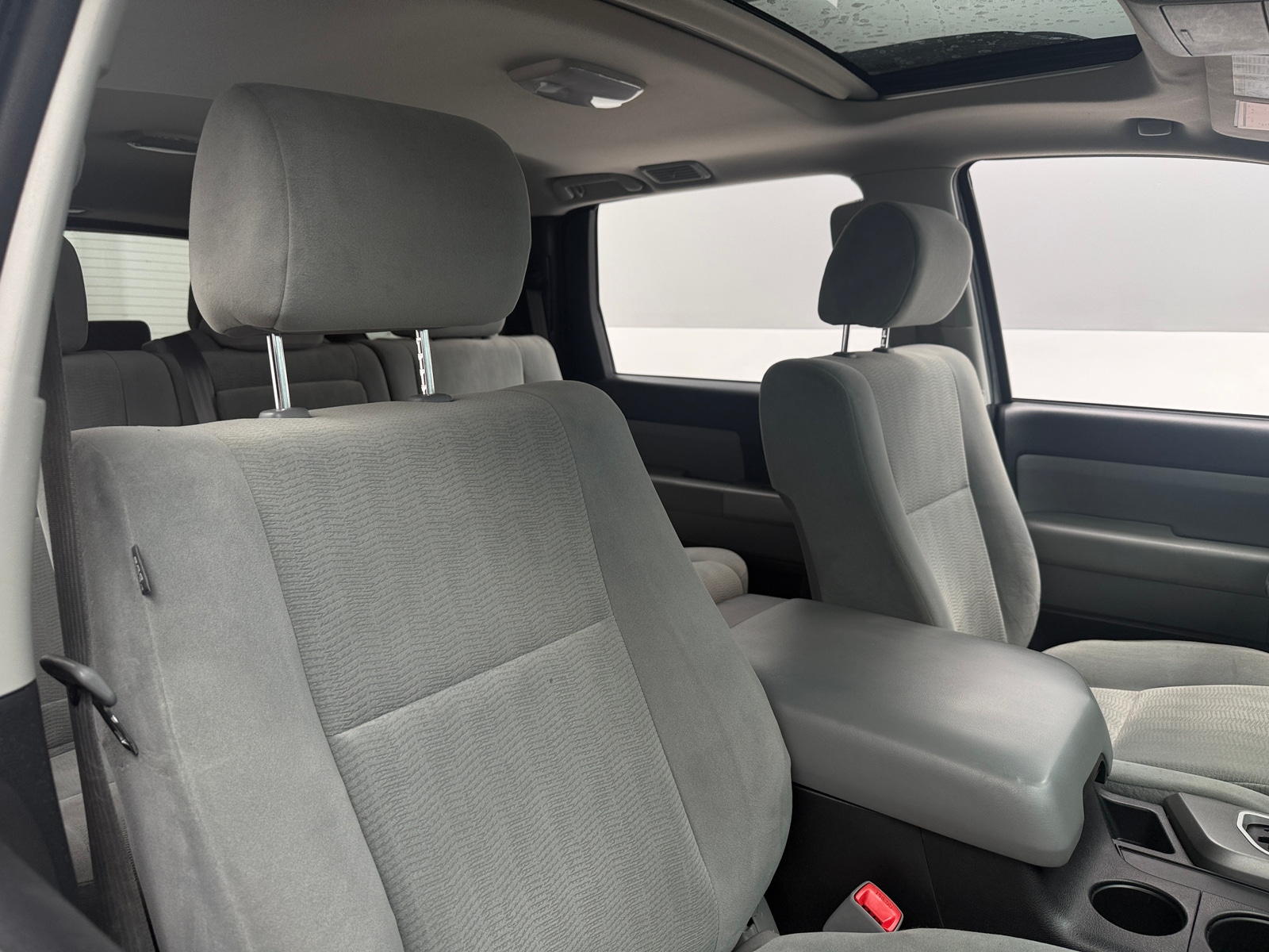 Thumbnail: 2016 Toyota Sequoia - 2