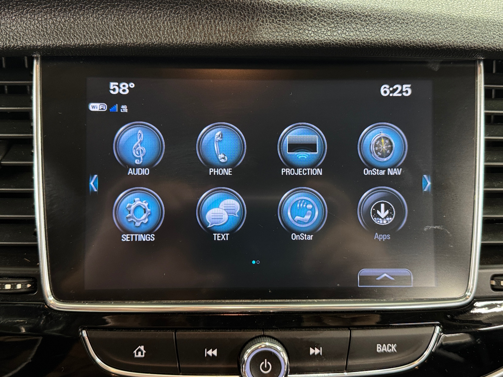 Thumbnail: 2018 Buick Encore - 3