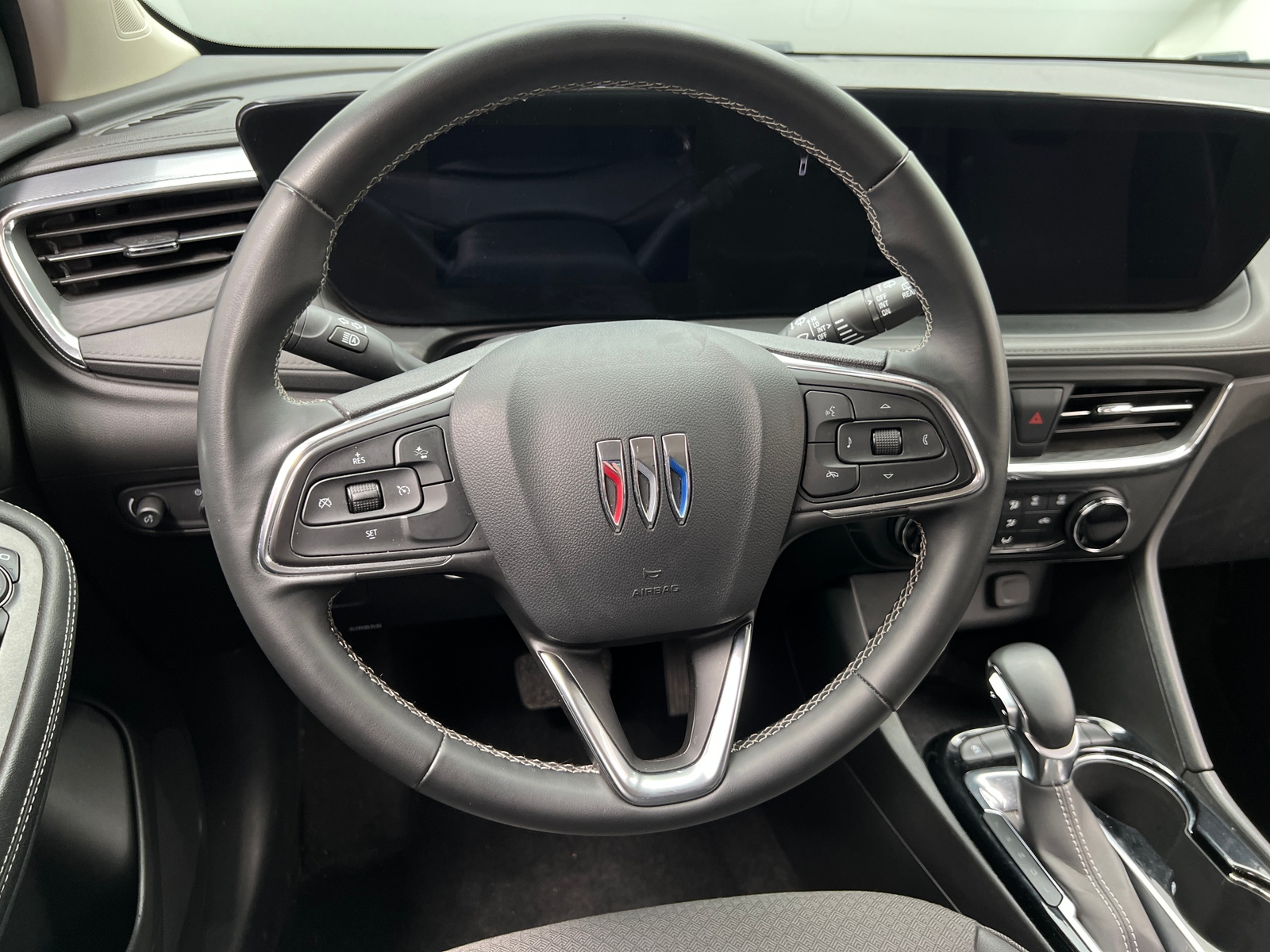 Thumbnail: 2025 Buick Encore GX - 5