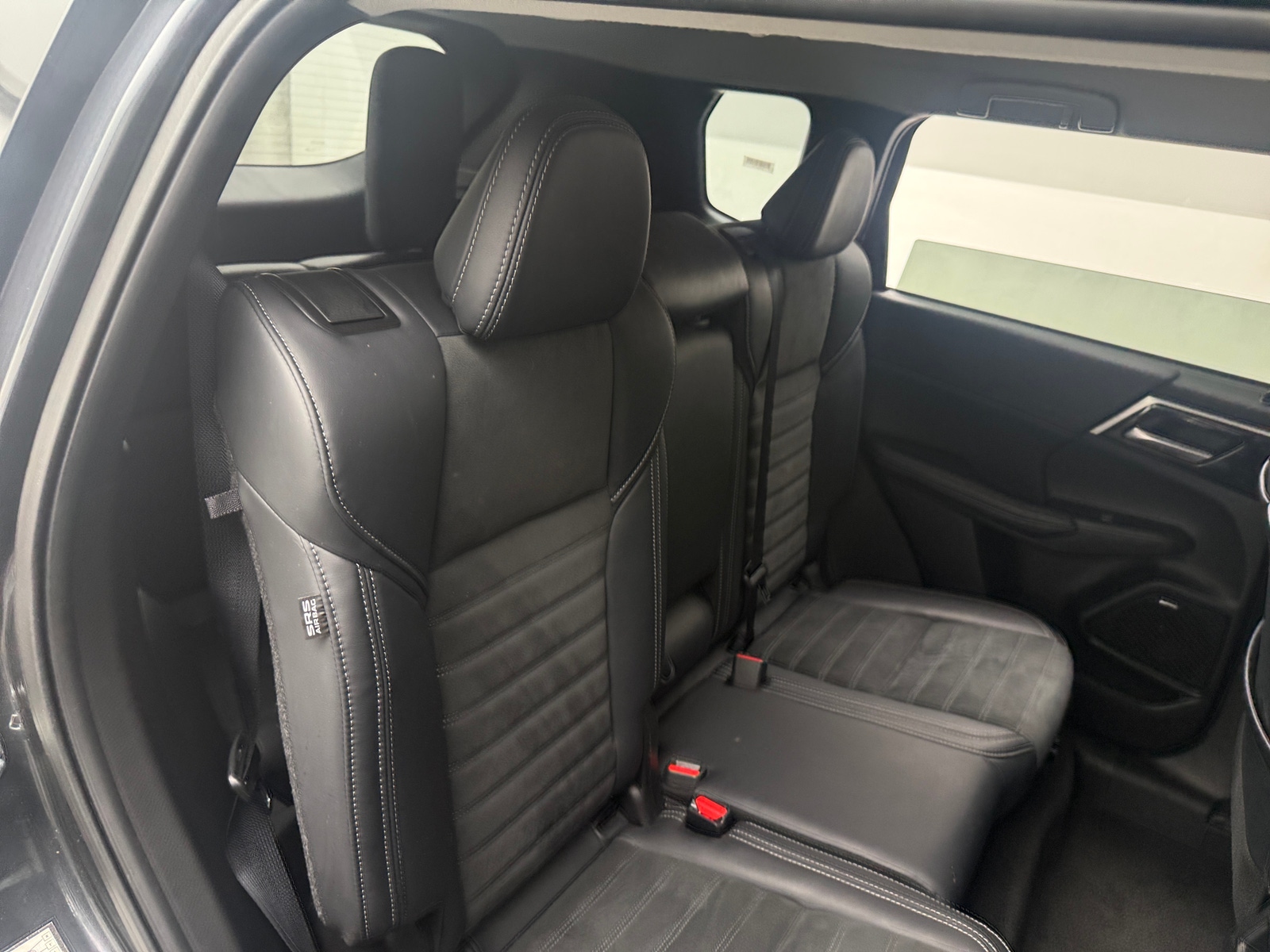 Thumbnail: 2025 Mitsubishi Outlander - 6