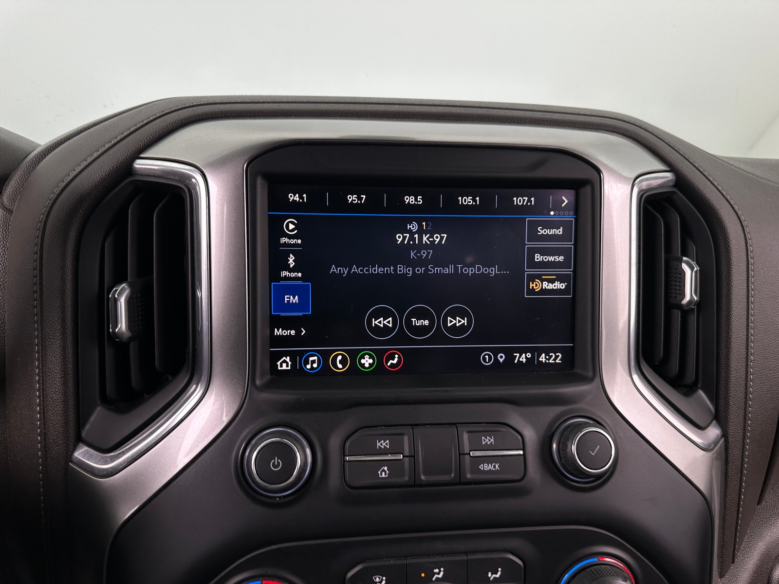 Thumbnail: 2021 Chevrolet Silverado 1500 - 3