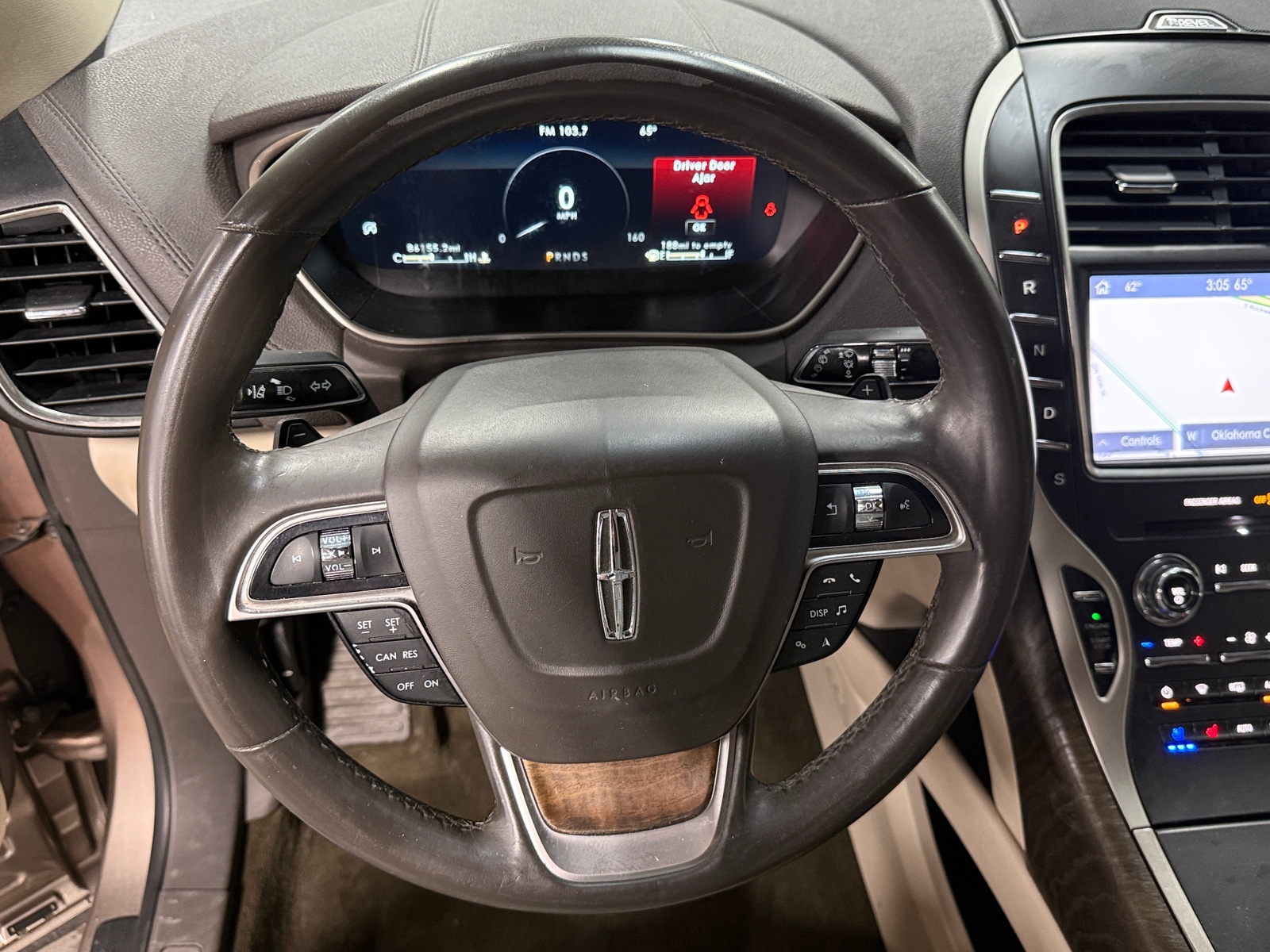 Thumbnail: 2020 Lincoln Nautilus - 4