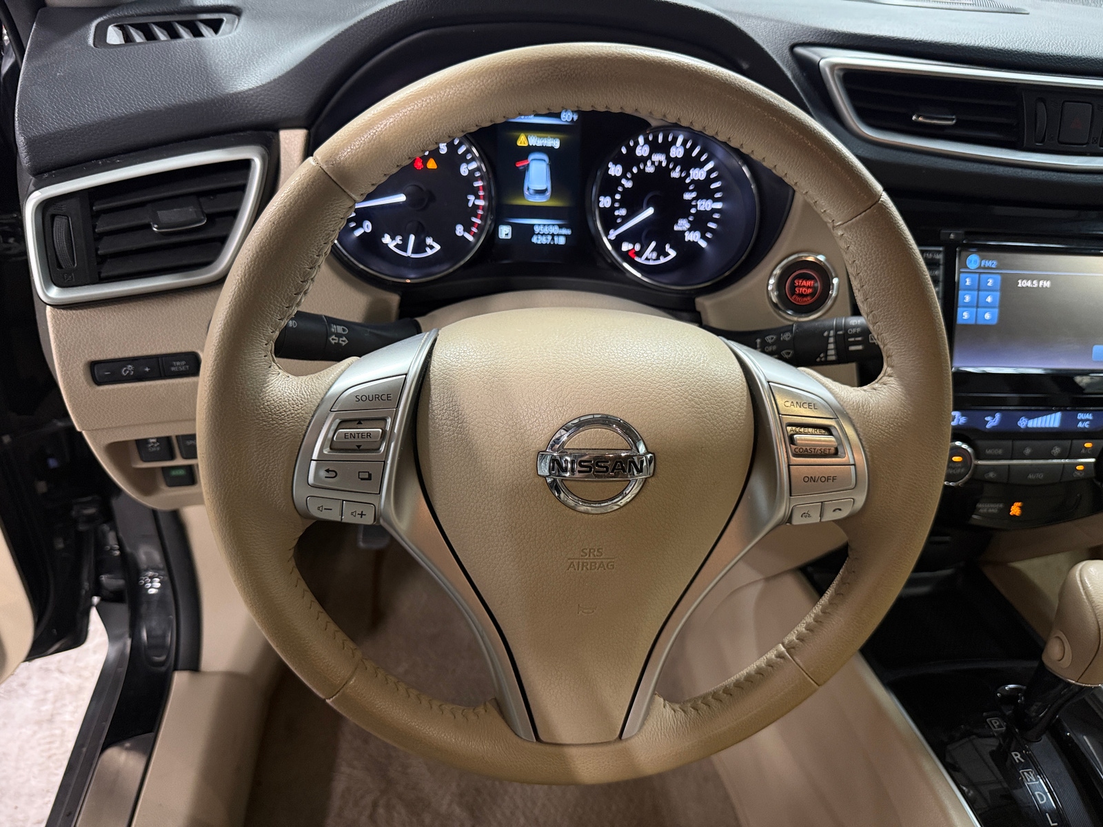 Thumbnail: 2015 Nissan Rogue - 4