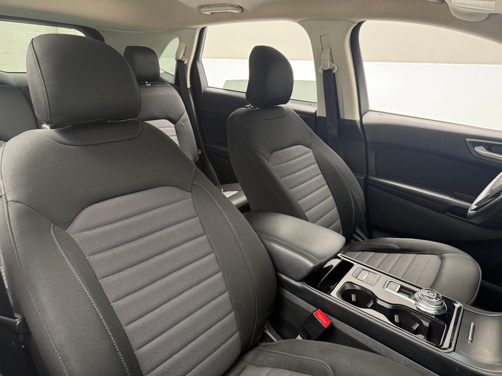 Thumbnail: 2019 Ford Edge - 2