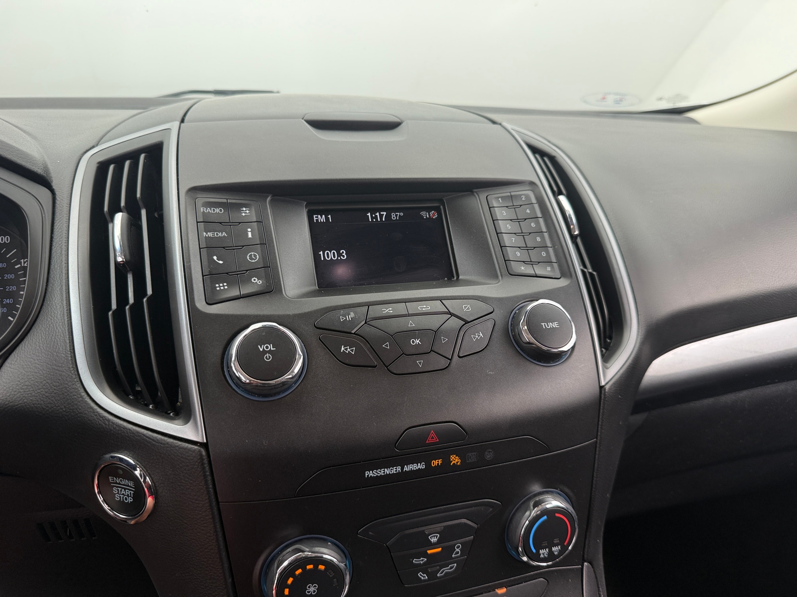 Thumbnail: 2019 Ford Edge - 4