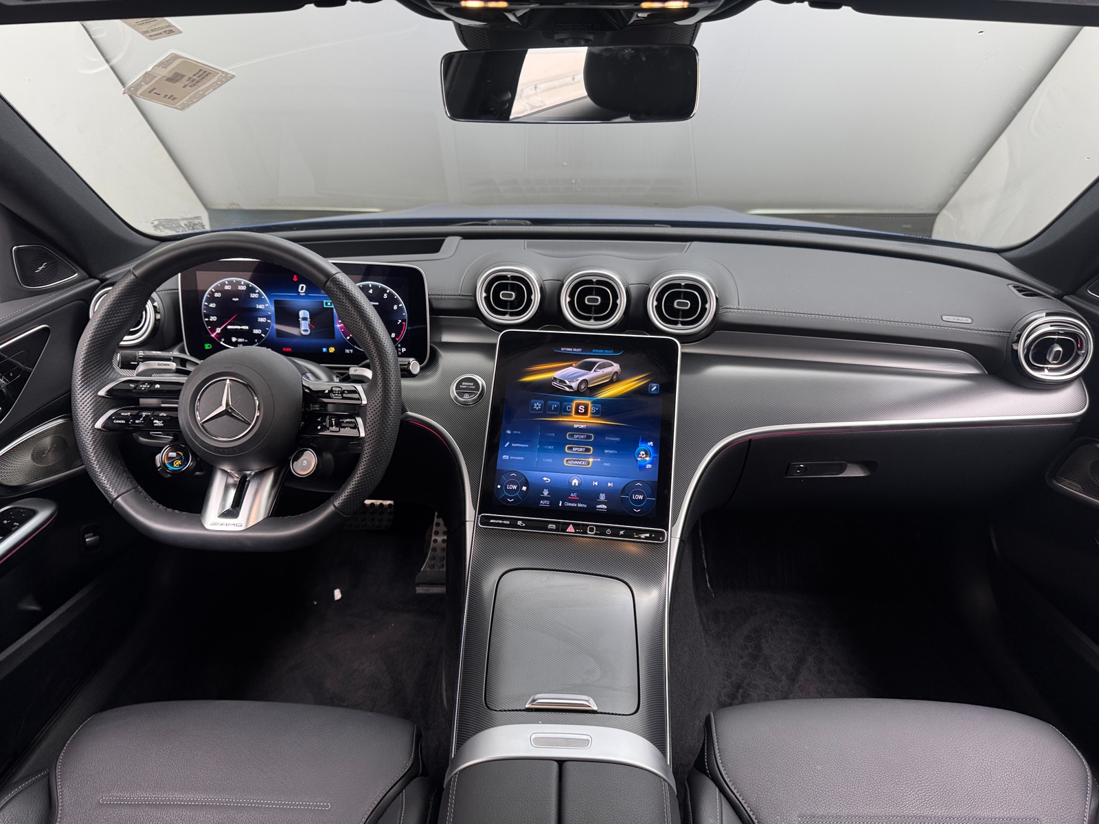 Thumbnail: 2024 Mercedes-Benz C-Class - 2