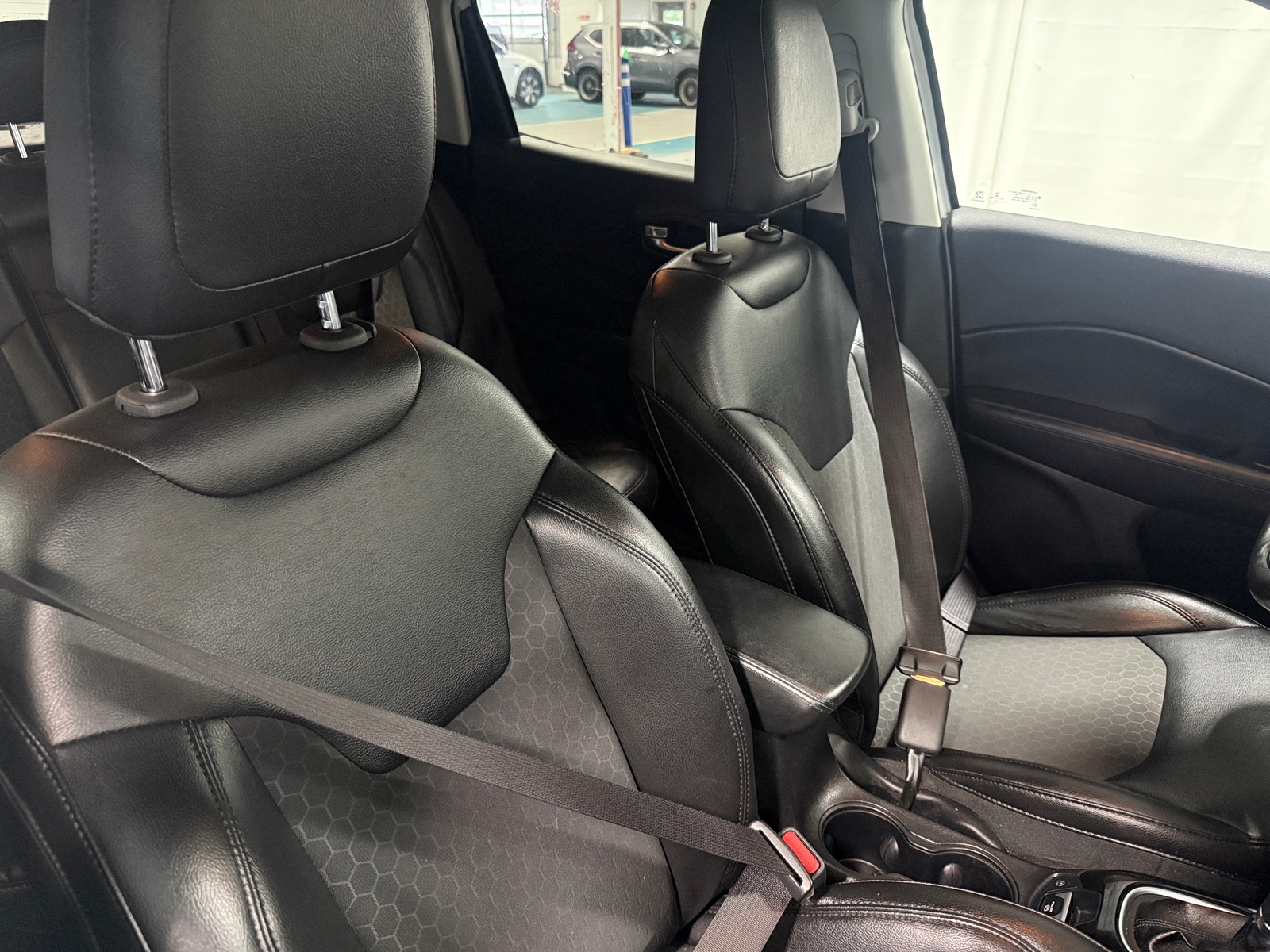 Thumbnail: 2019 Jeep Compass - 2