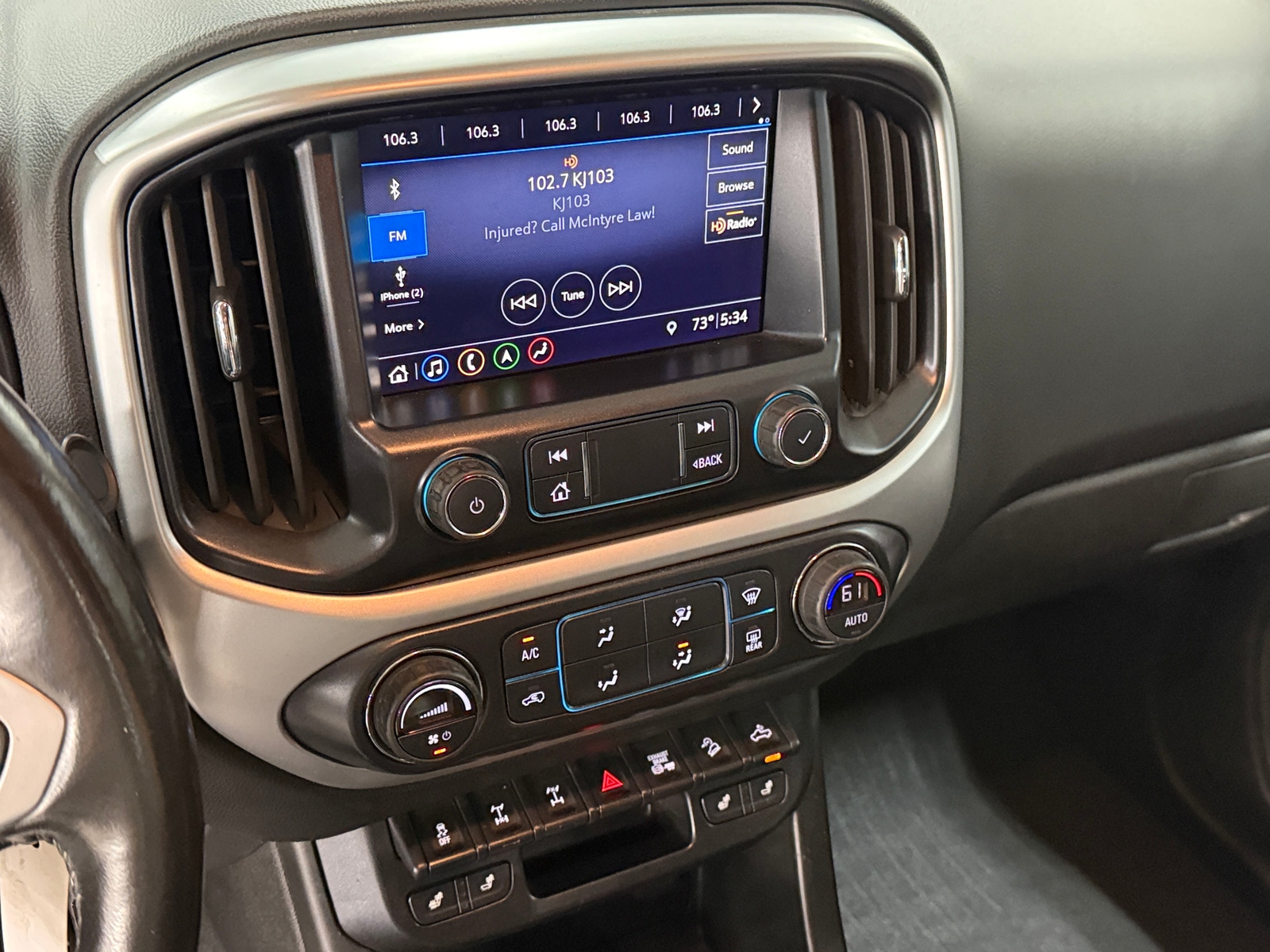Thumbnail: 2019 Chevrolet Colorado - 3