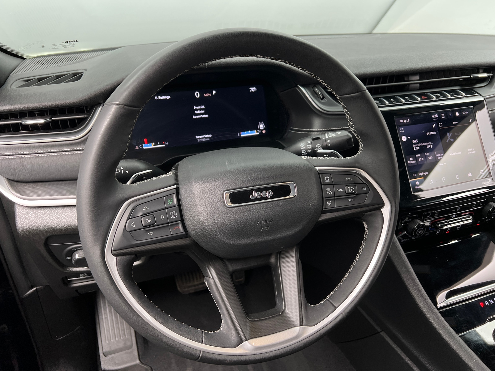 Thumbnail: 2023 Jeep Grand Cherokee - 4
