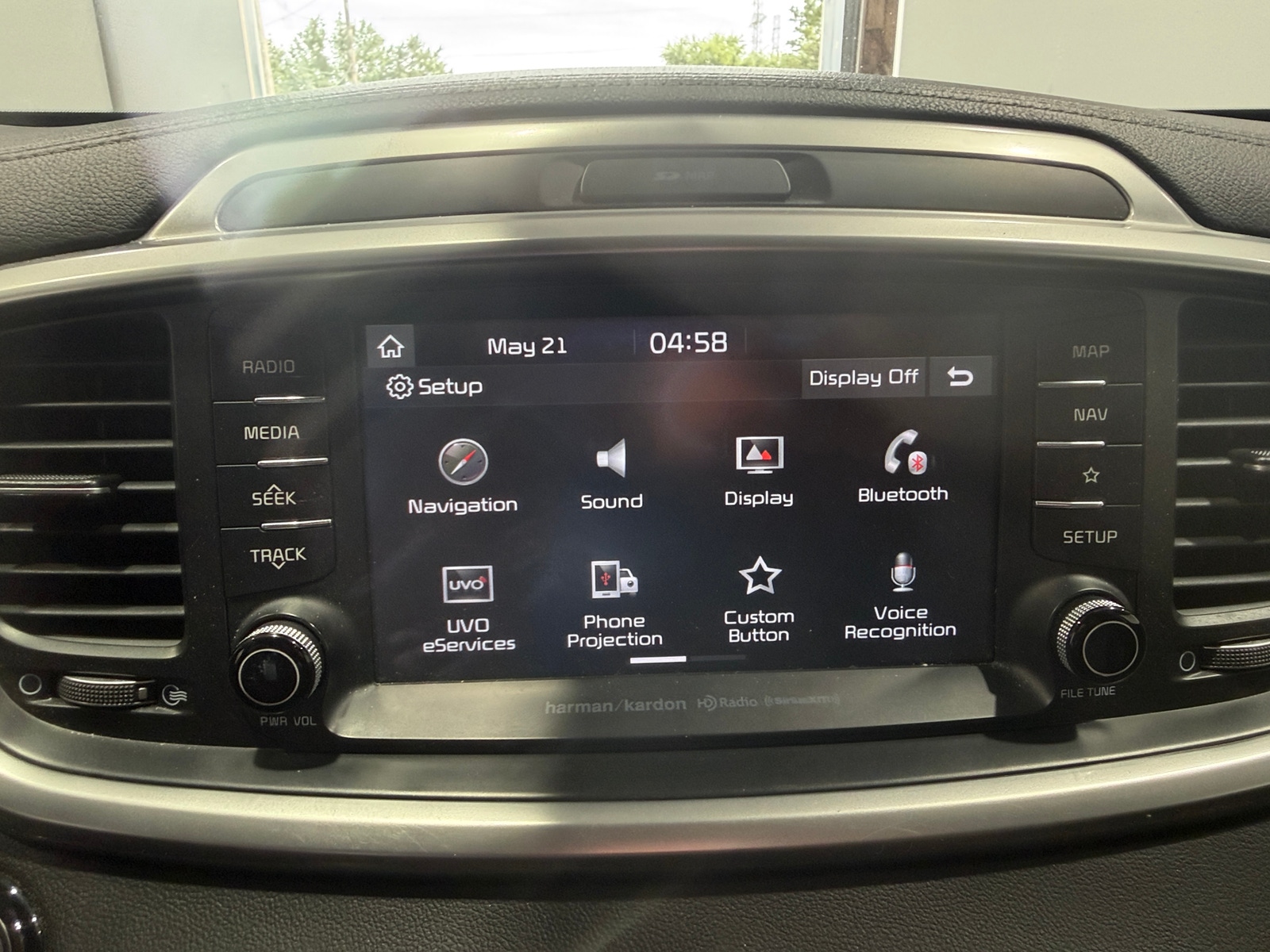 Thumbnail: 2019 Kia Sorento - 3