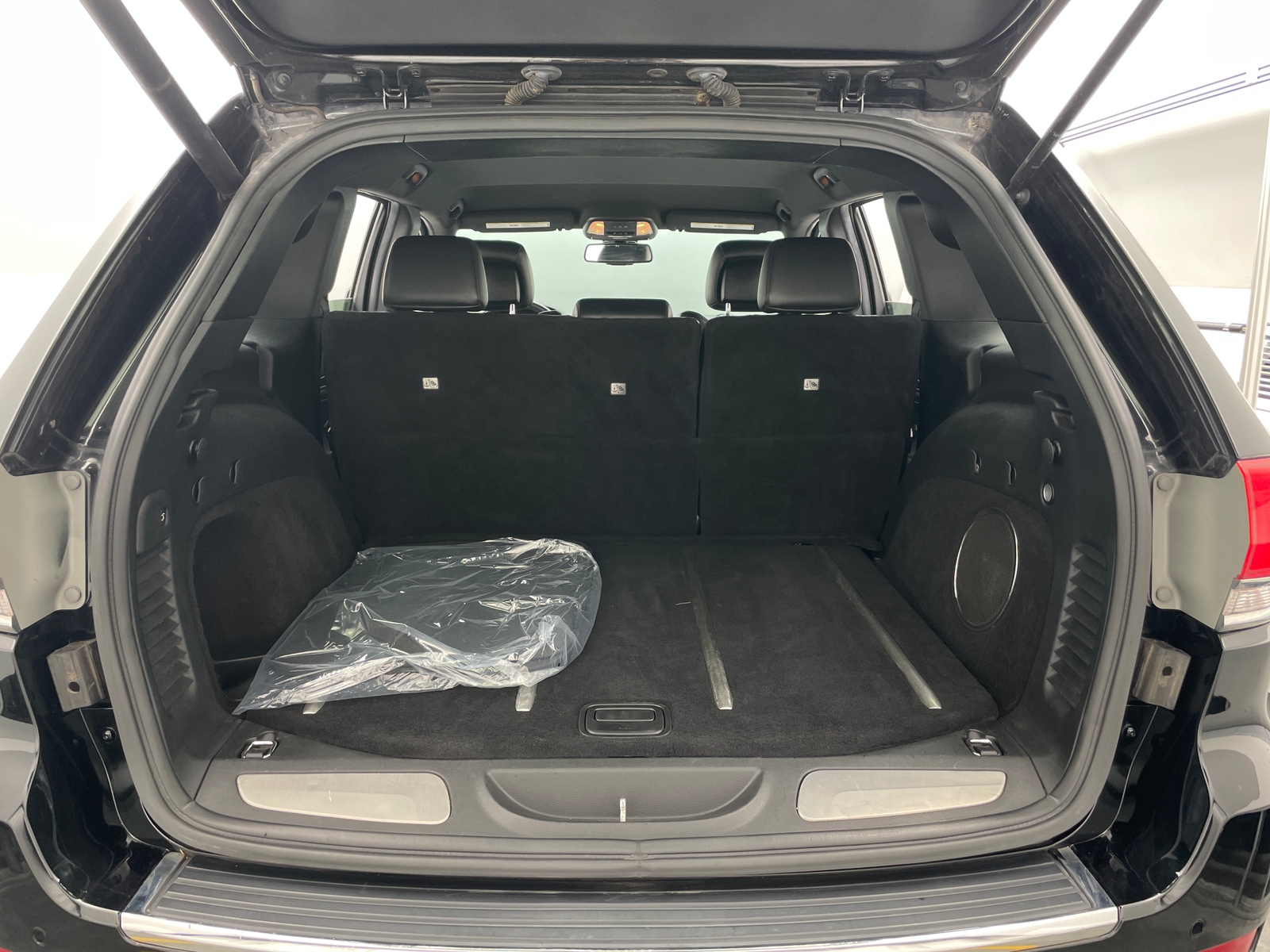 Thumbnail: 2014 Jeep Grand Cherokee - 6