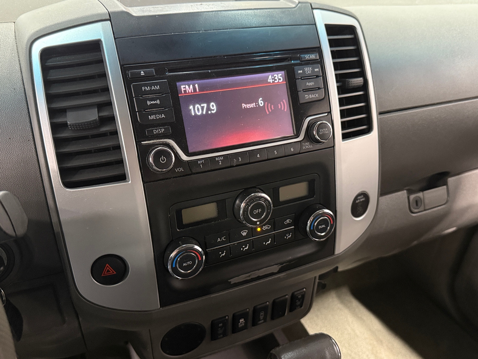 Thumbnail: 2016 Nissan Frontier - 4