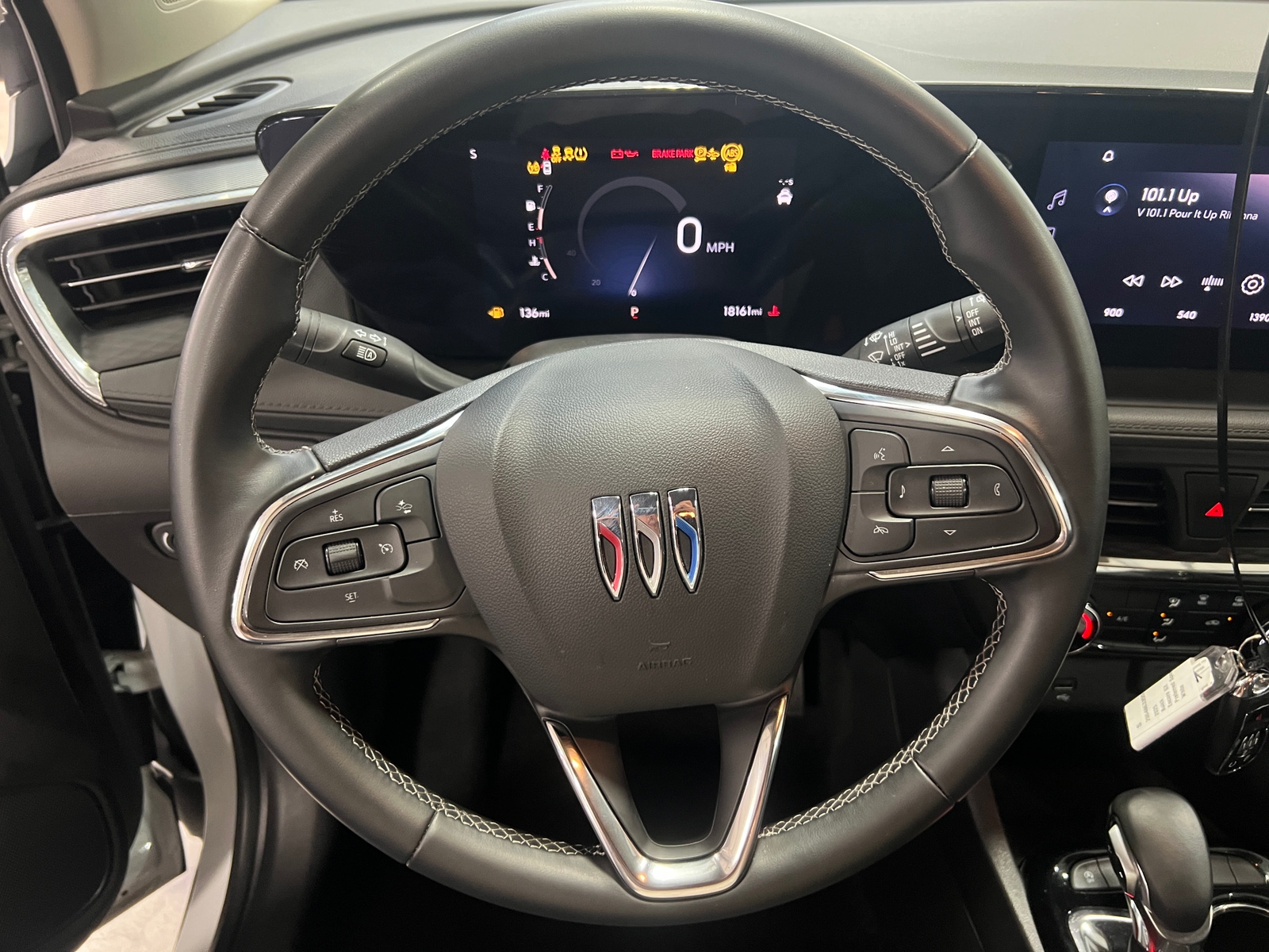 Thumbnail: 2025 Buick Encore GX - 4