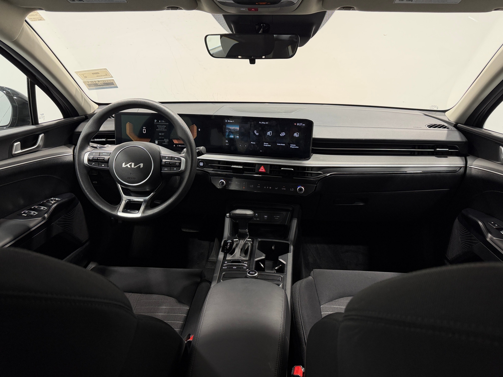 Thumbnail: 2025 Kia K5 - 3