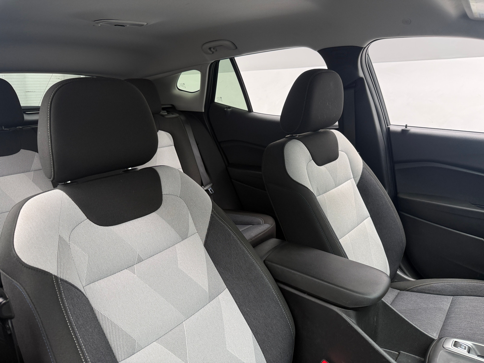 Thumbnail: 2024 Chevrolet Trax - 2