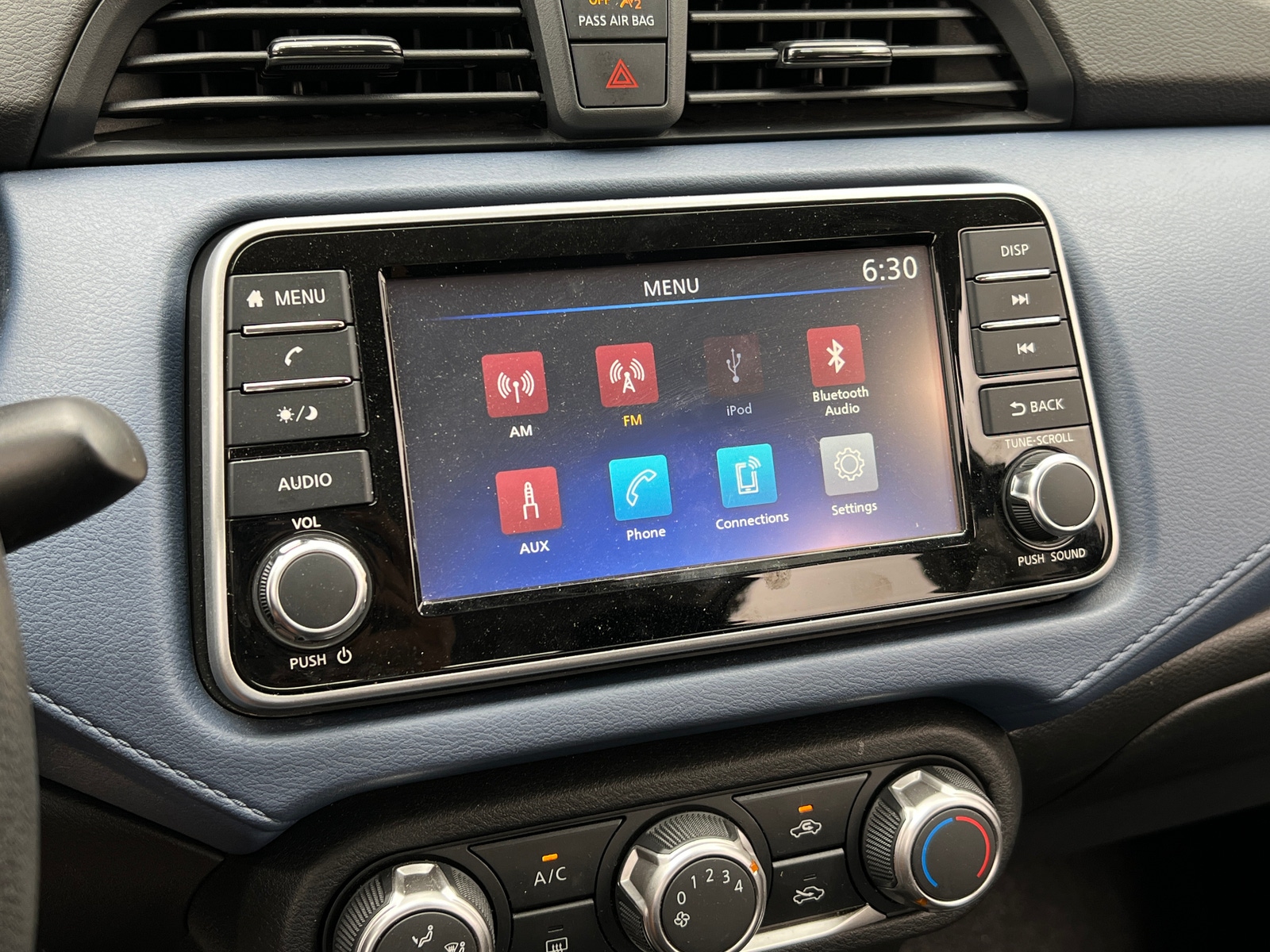 Thumbnail: 2025 Nissan Versa - 4