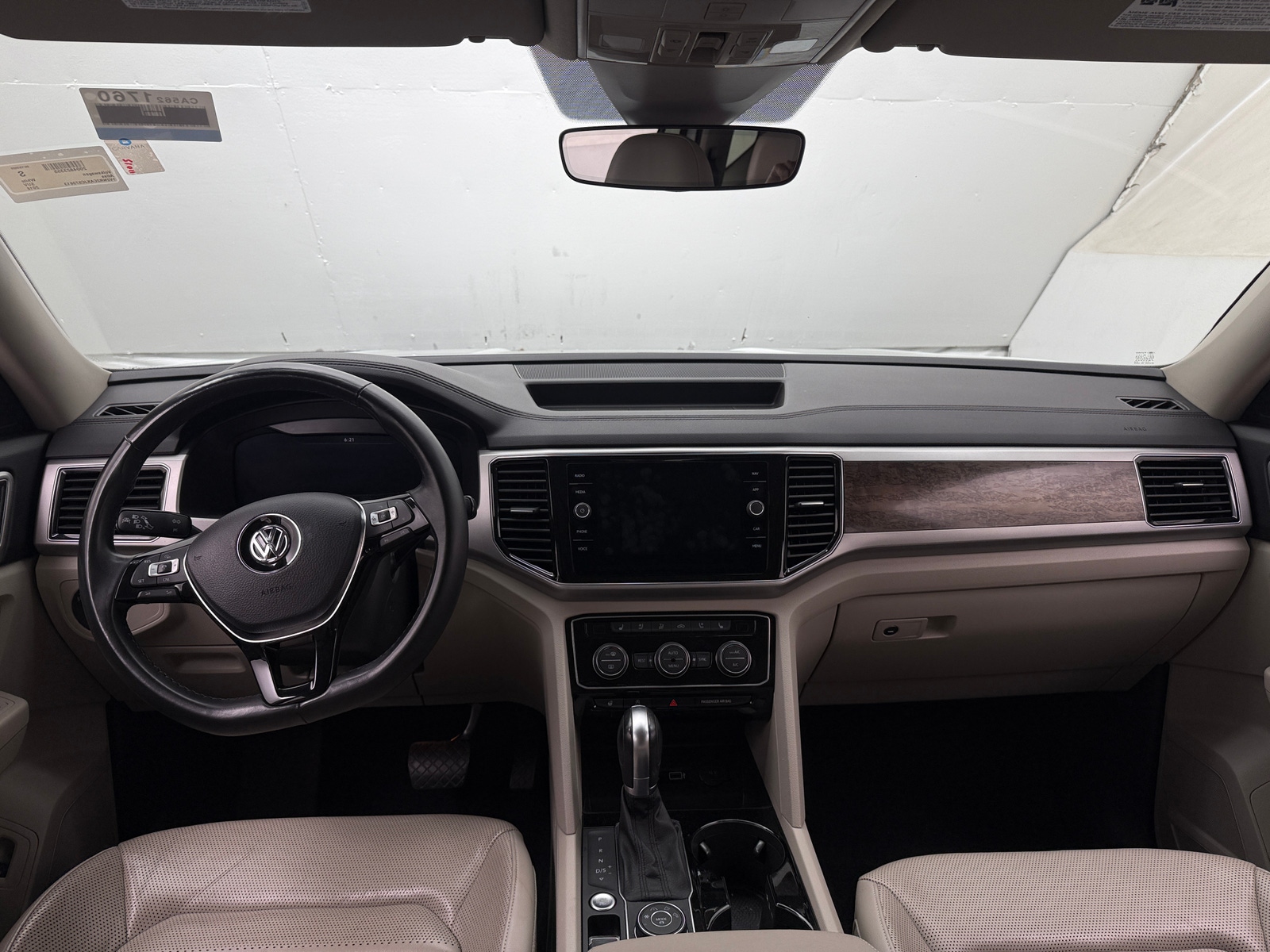 Thumbnail: 2018 Volkswagen Atlas - 2