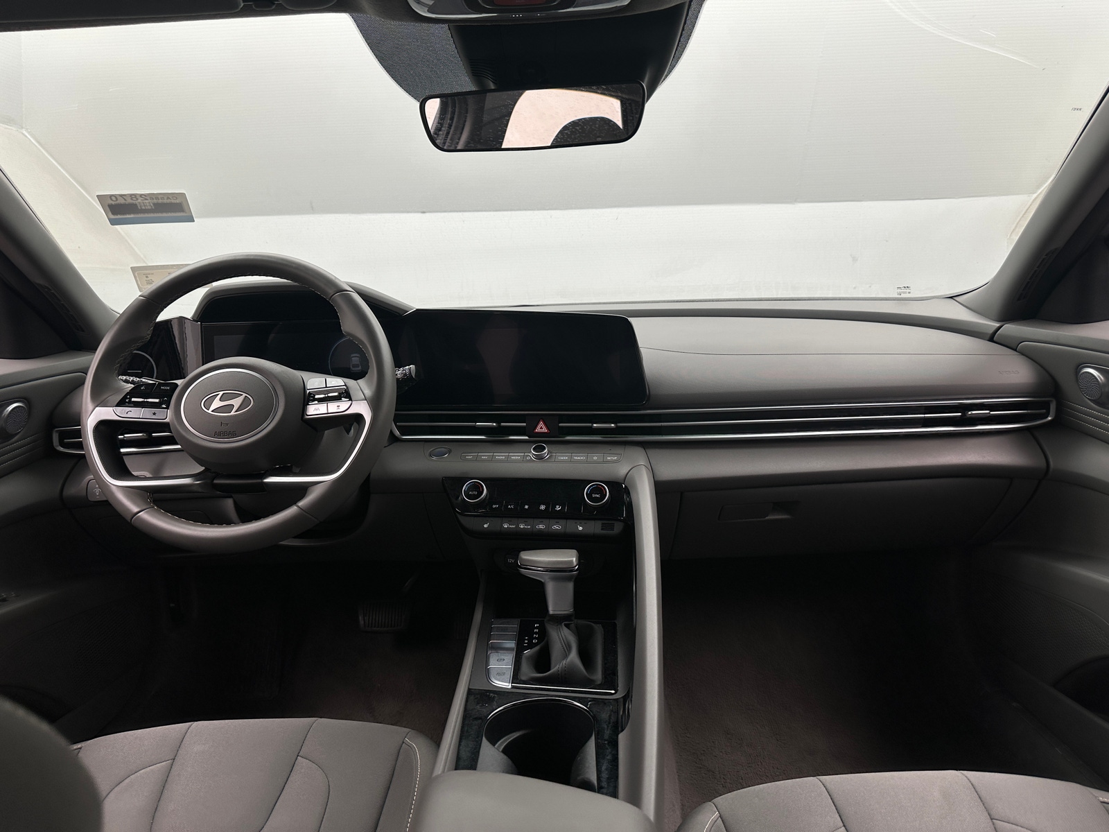 Thumbnail: 2025 Hyundai Elantra - 3