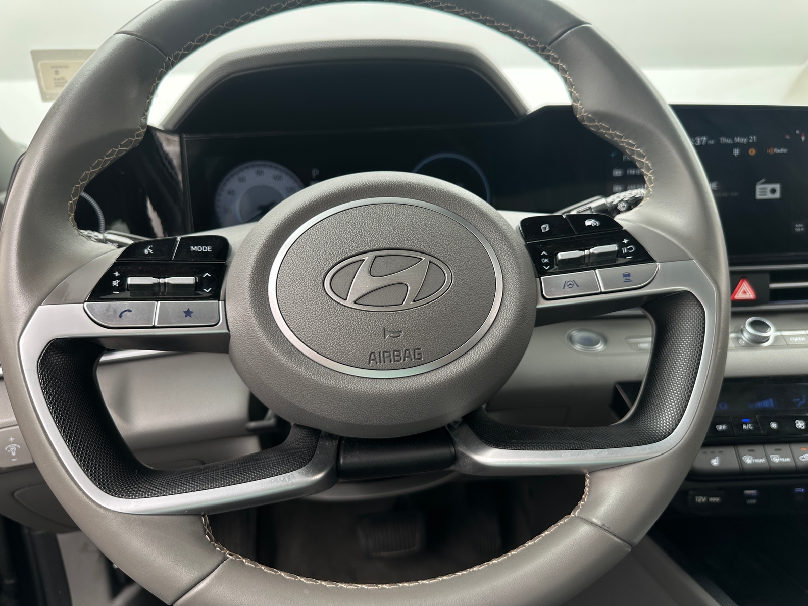 Thumbnail: 2025 Hyundai Elantra - 5