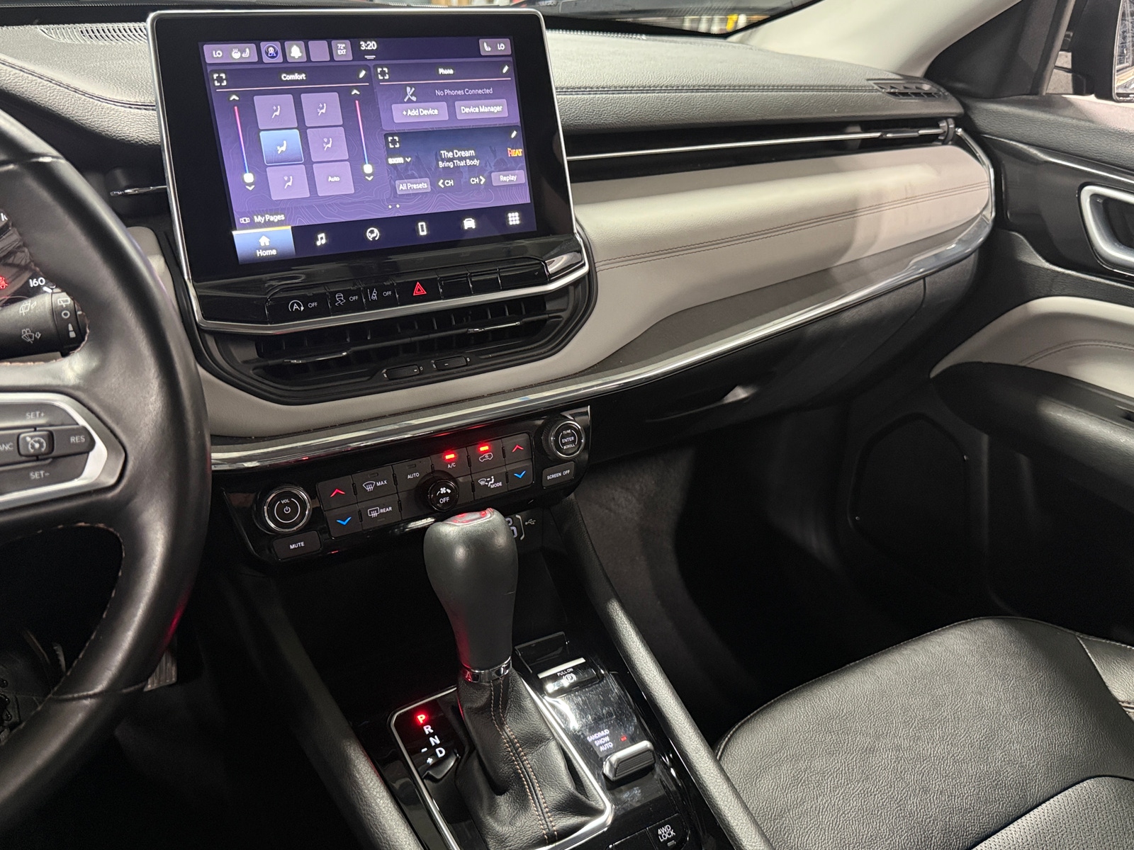 Thumbnail: 2022 Jeep Compass - 3