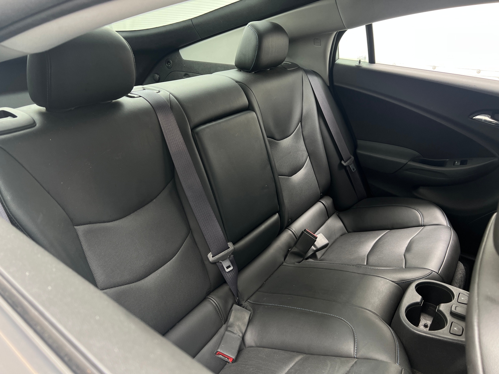 Thumbnail: 2016 Chevrolet Volt - 5
