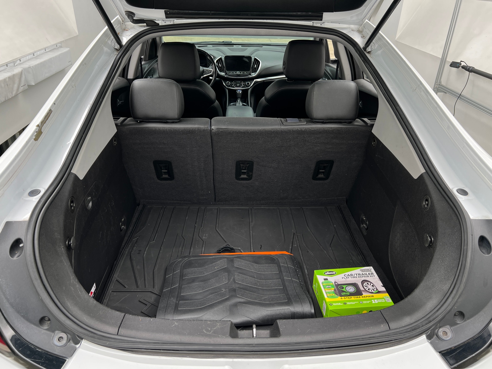 Thumbnail: 2016 Chevrolet Volt - 6