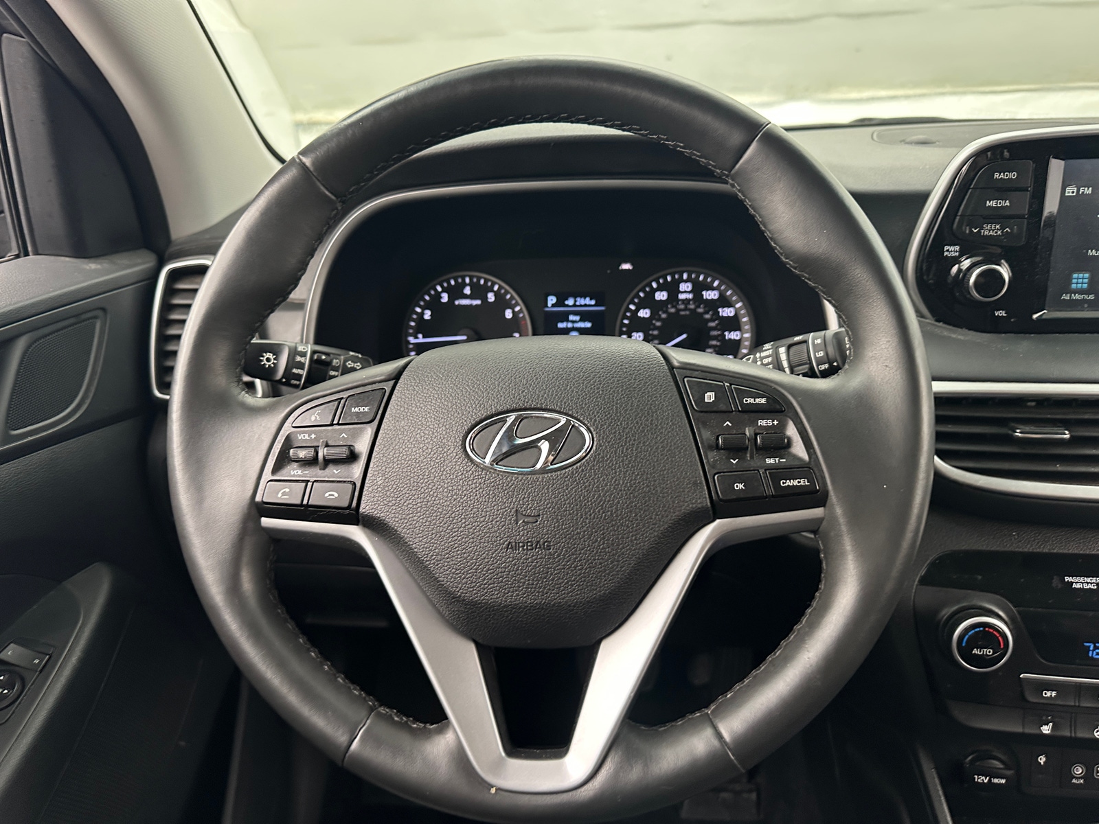 Thumbnail: 2020 Hyundai Tucson - 4