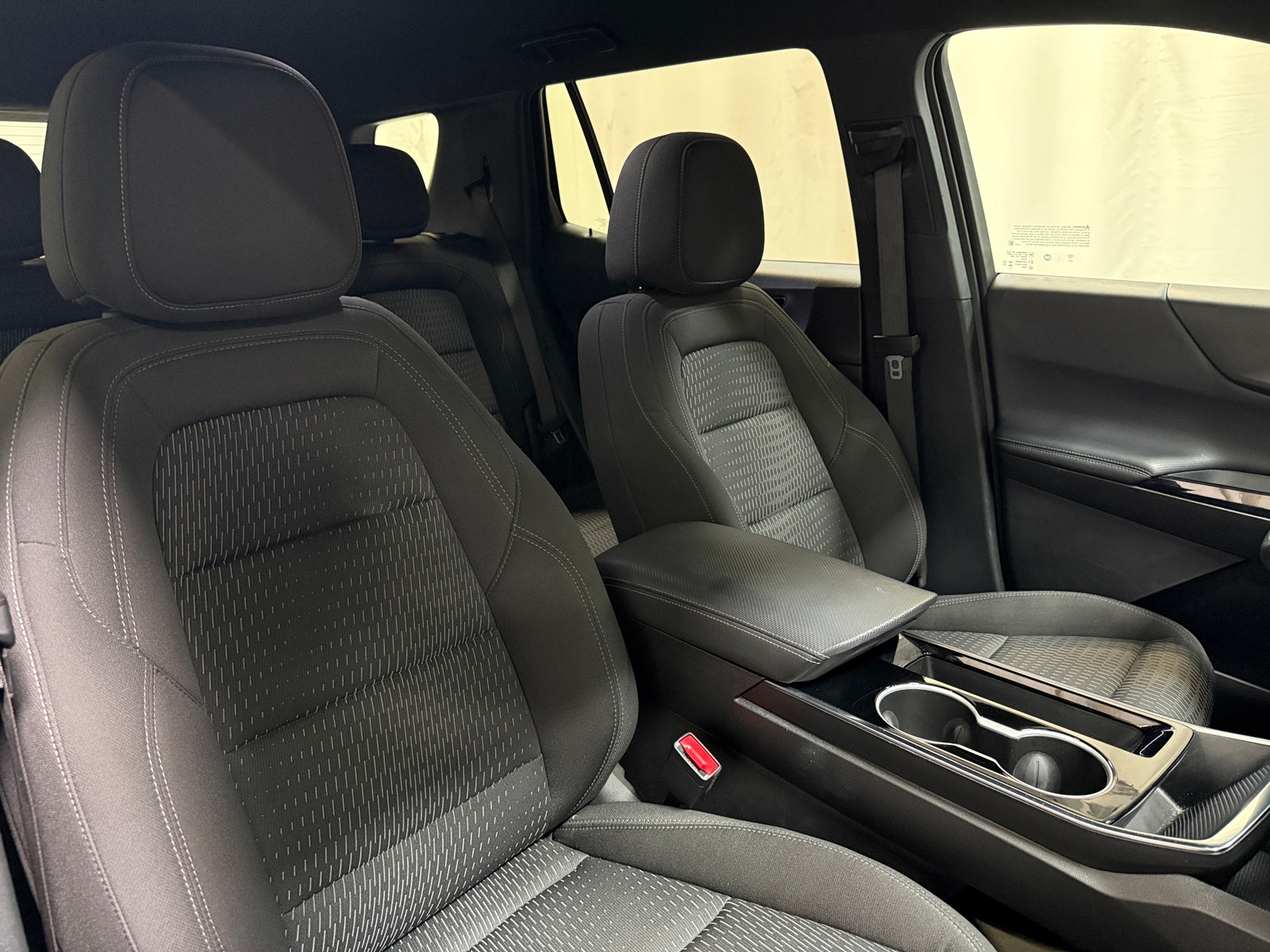 Thumbnail: 2025 Chevrolet Equinox - 2