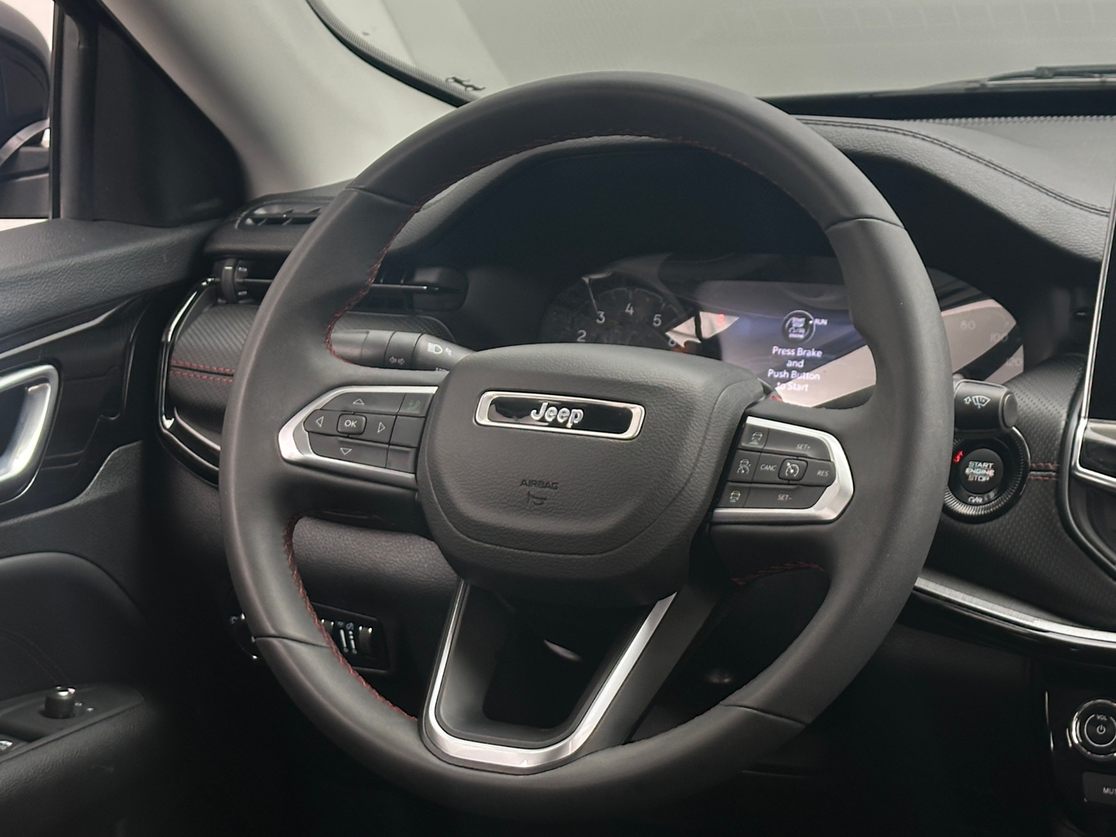 Thumbnail: 2022 Jeep Compass - 4