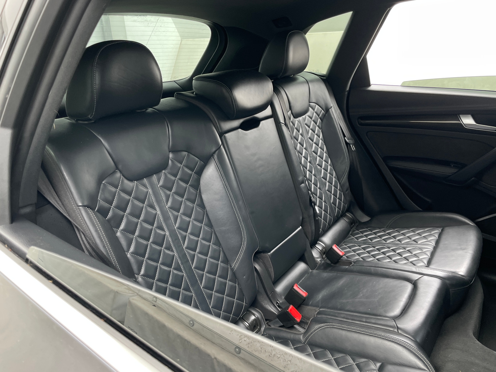 Thumbnail: 2018 Audi SQ5 - 5