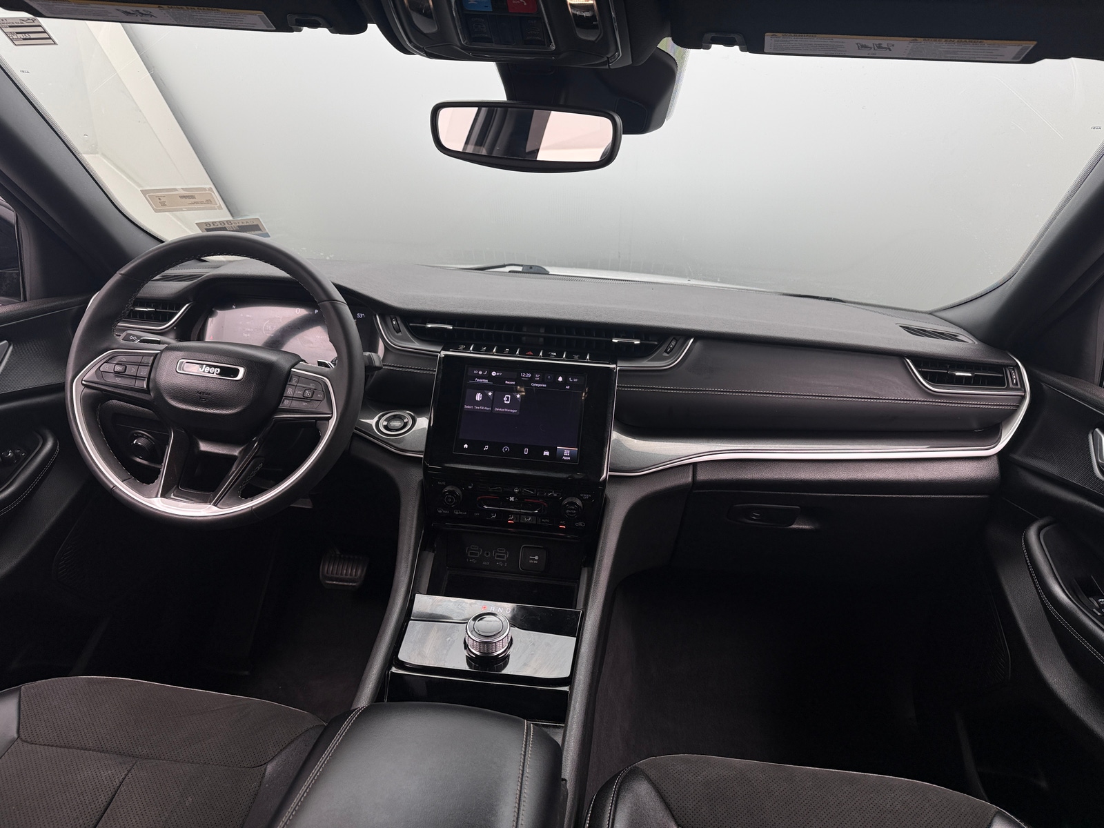 Thumbnail: 2023 Jeep Grand Cherokee L - 2