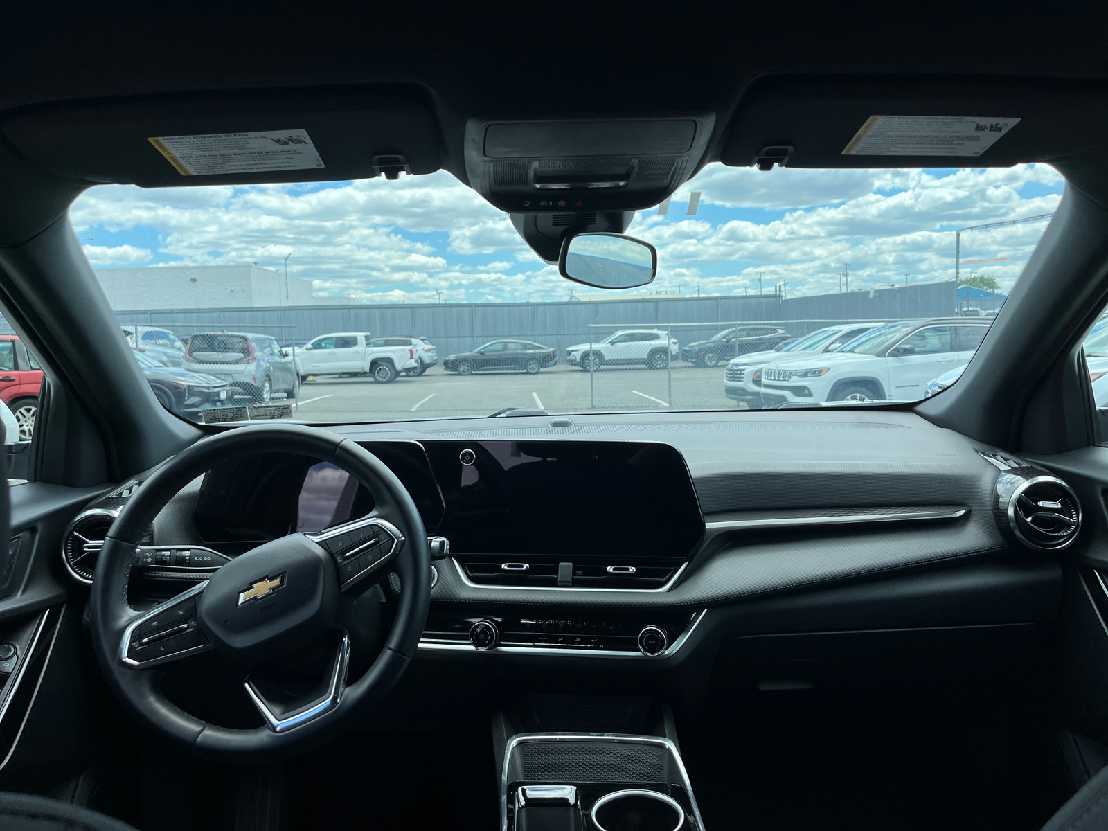 Thumbnail: 2025 Chevrolet Equinox - 3