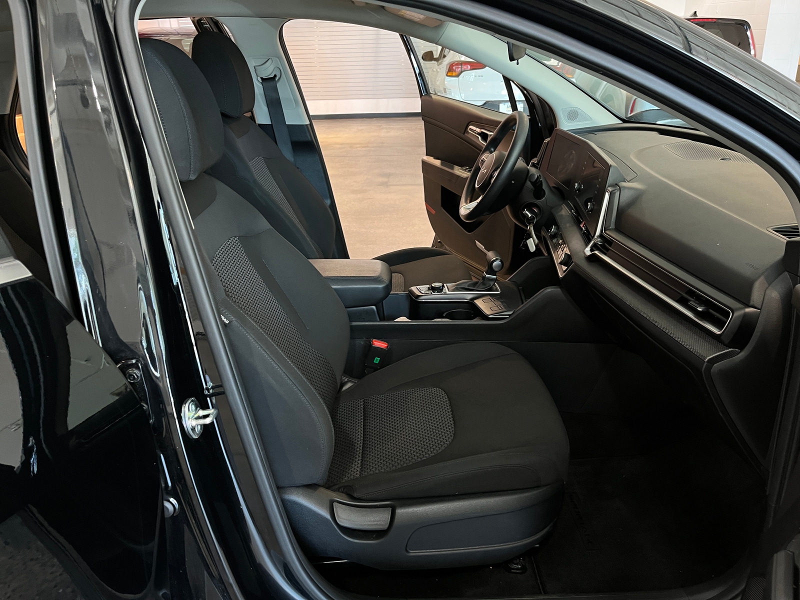 Thumbnail: 2025 Kia Sportage - 2