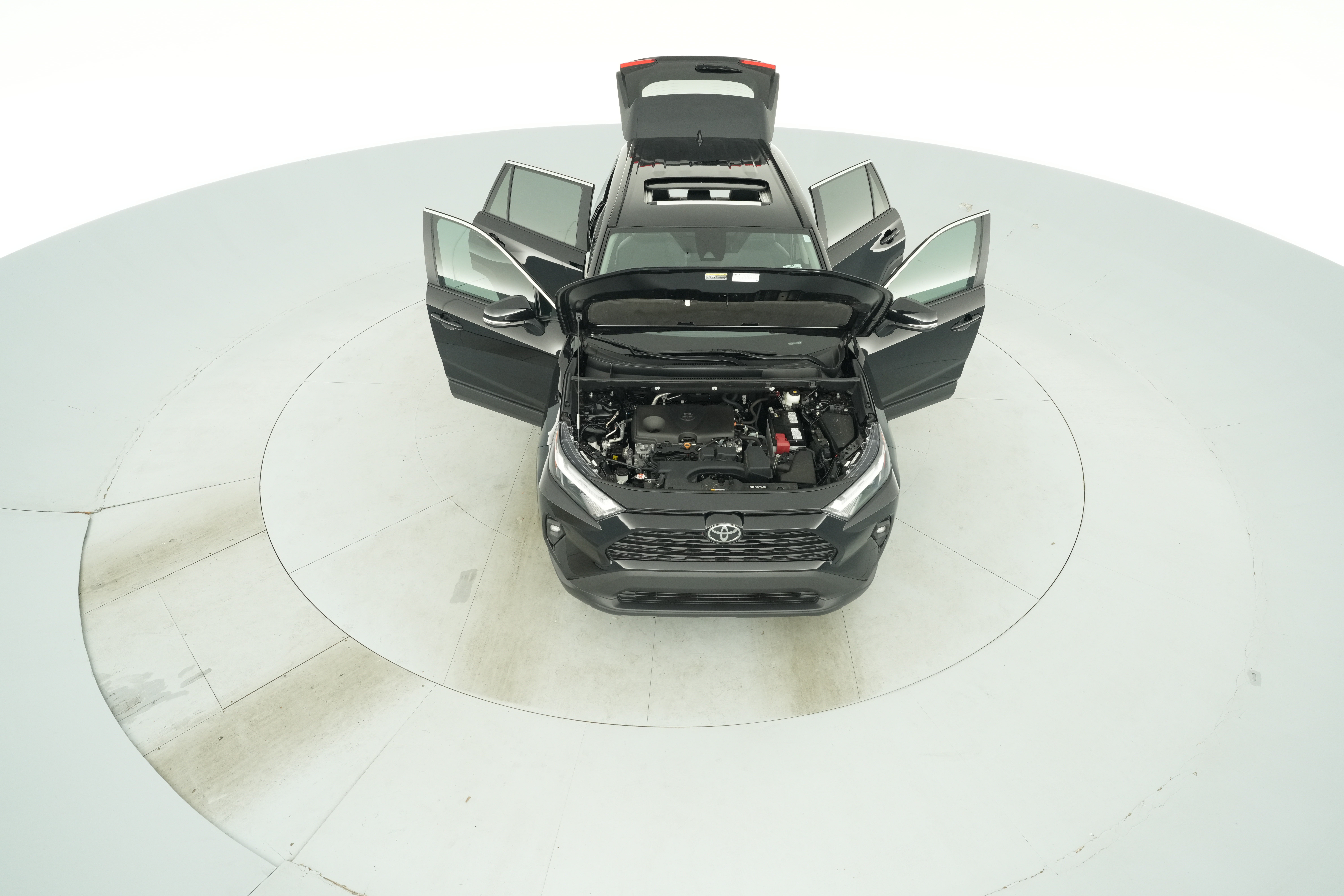 2024 Toyota RAV4 XLE Premium - Photo 40