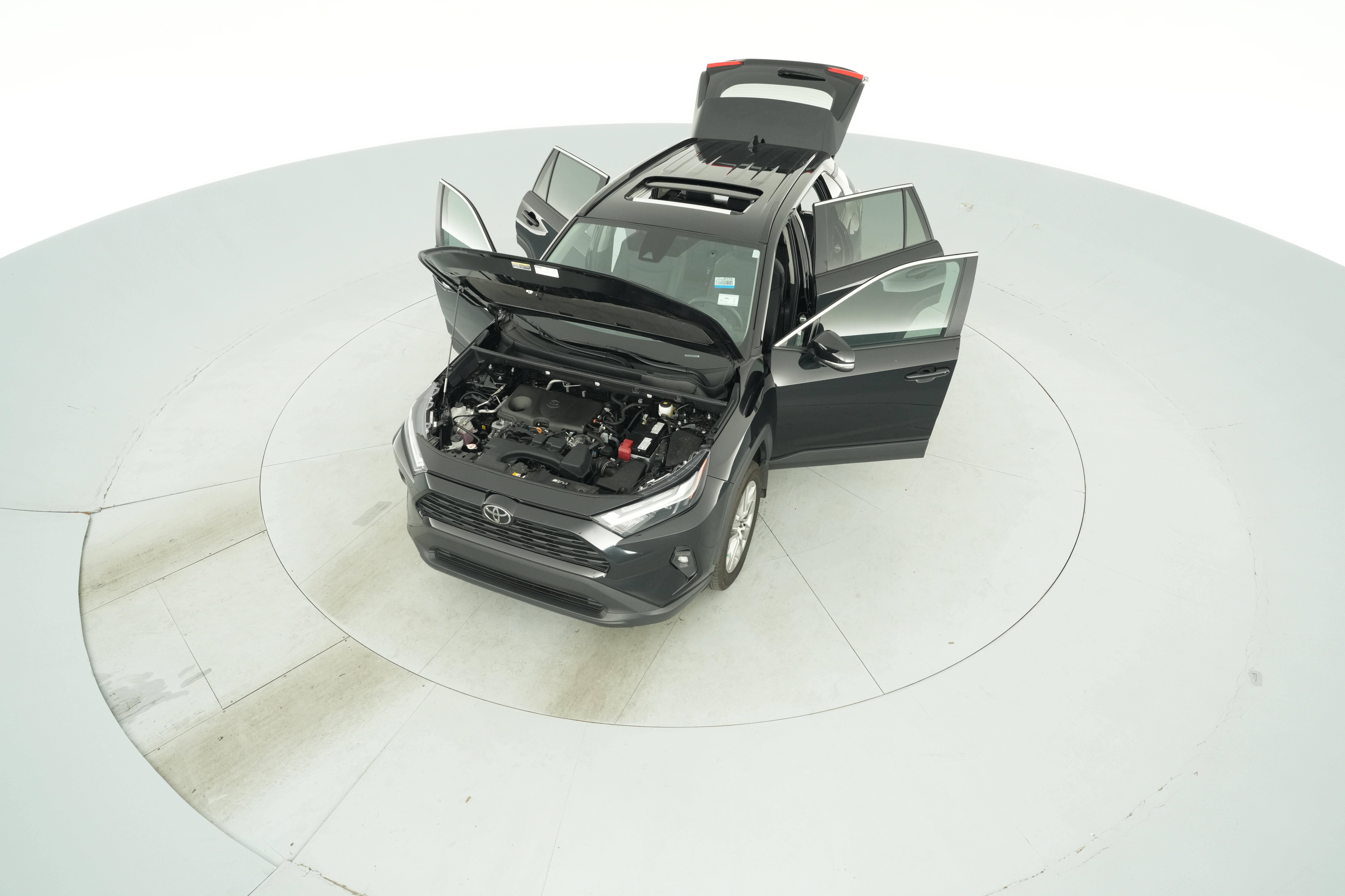 2024 Toyota RAV4 XLE Premium - Photo 41