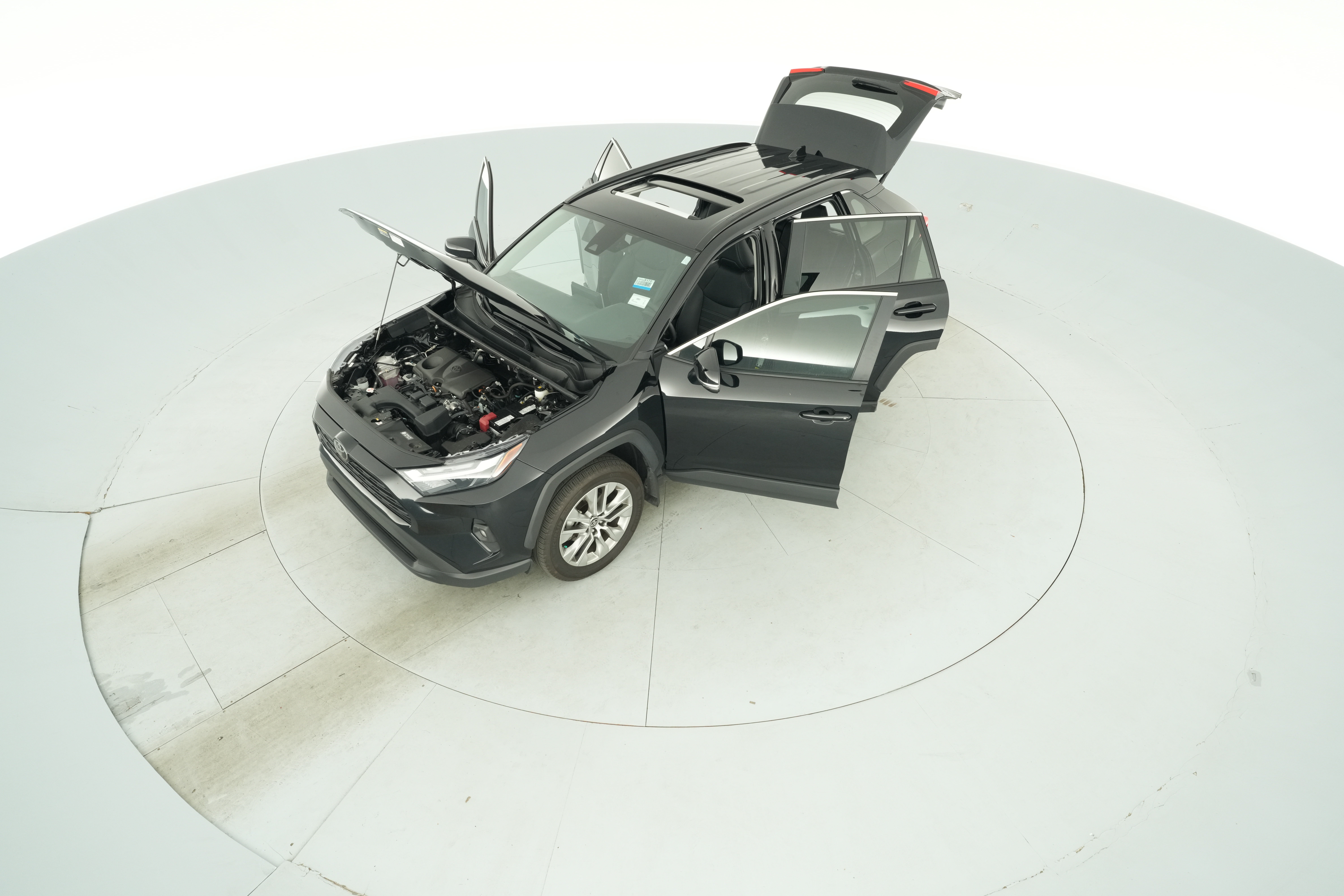 2024 Toyota RAV4 XLE Premium - Photo 42