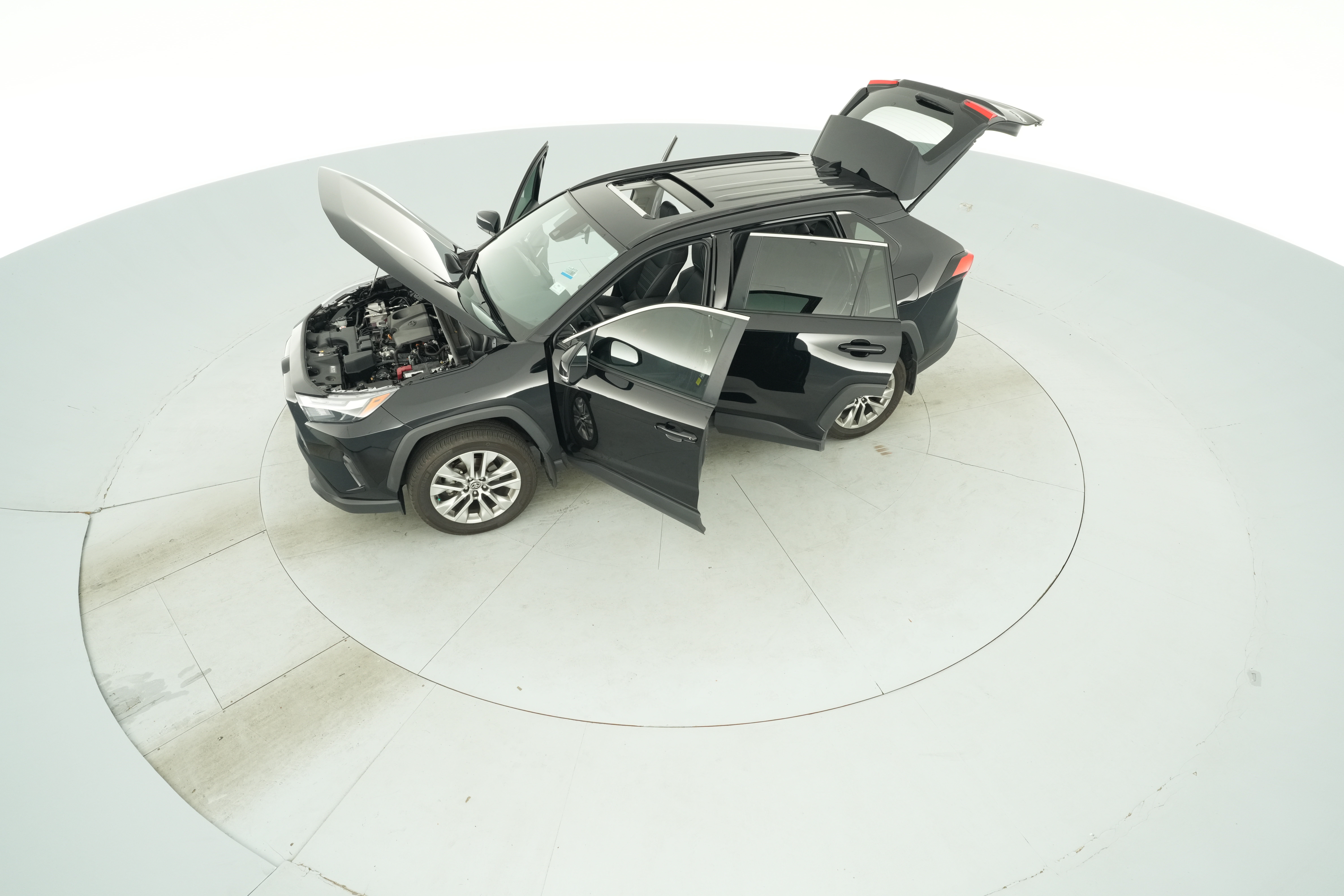 2024 Toyota RAV4 XLE Premium - Photo 43