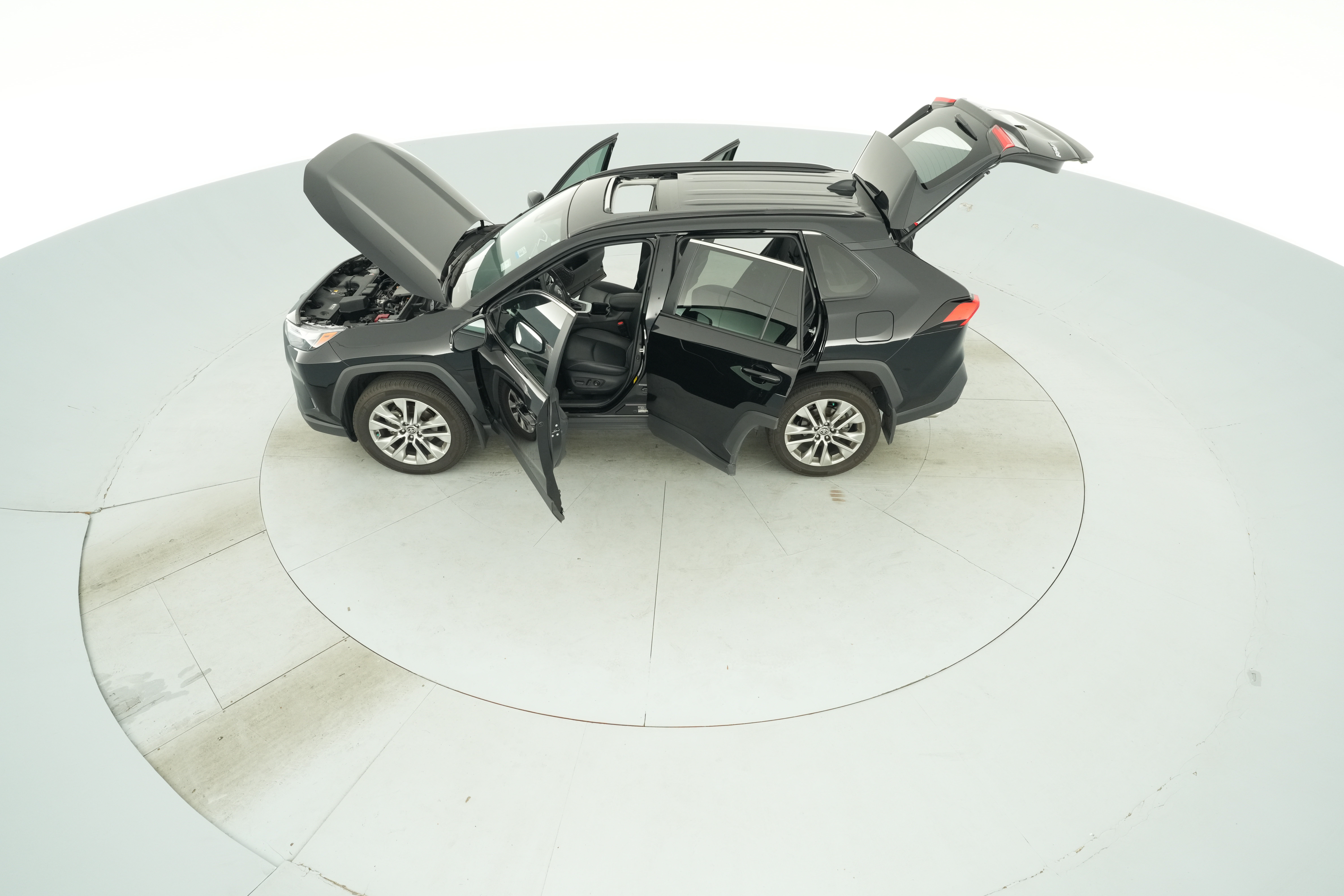 2024 Toyota RAV4 XLE Premium - Photo 44