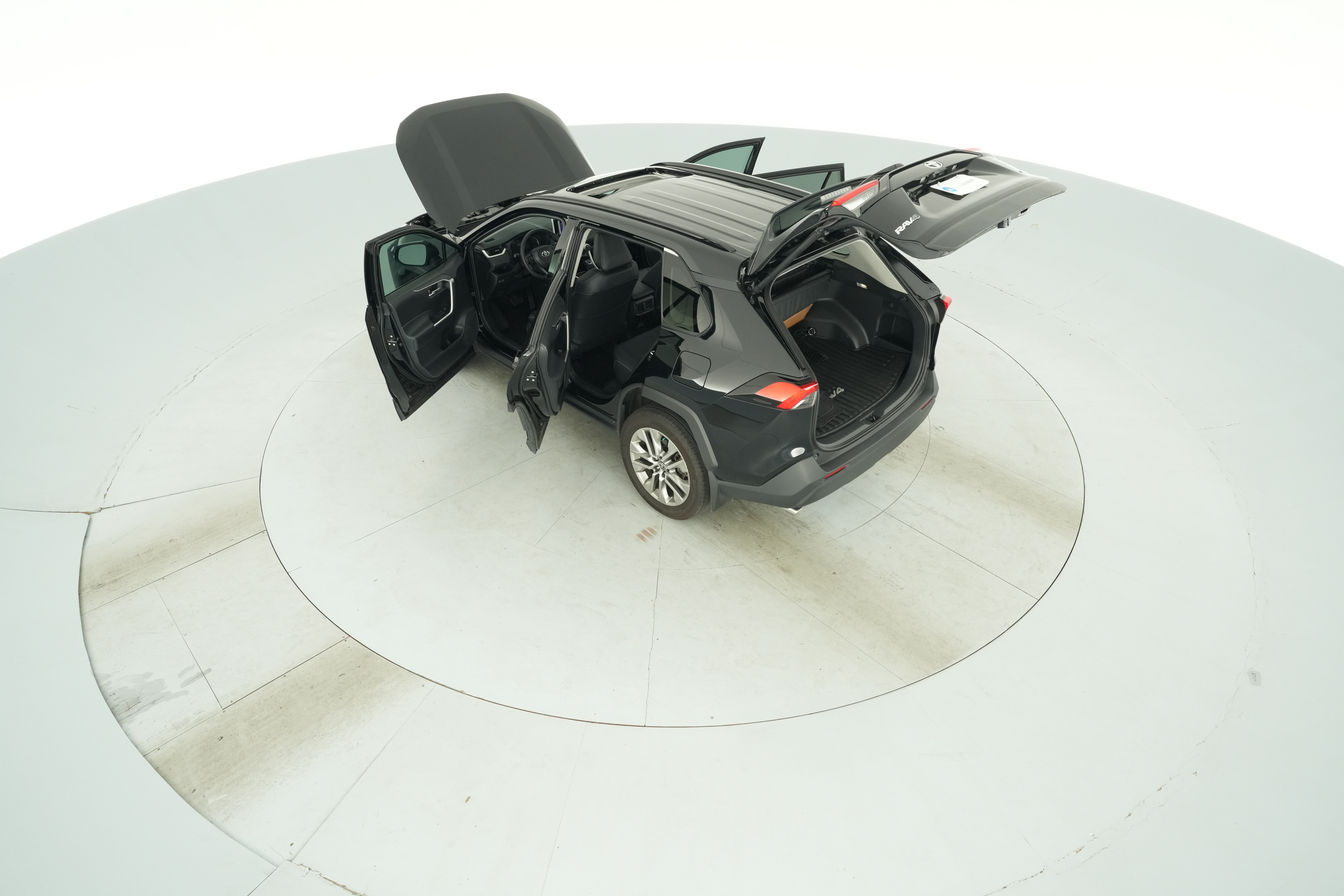2024 Toyota RAV4 XLE Premium - Photo 46