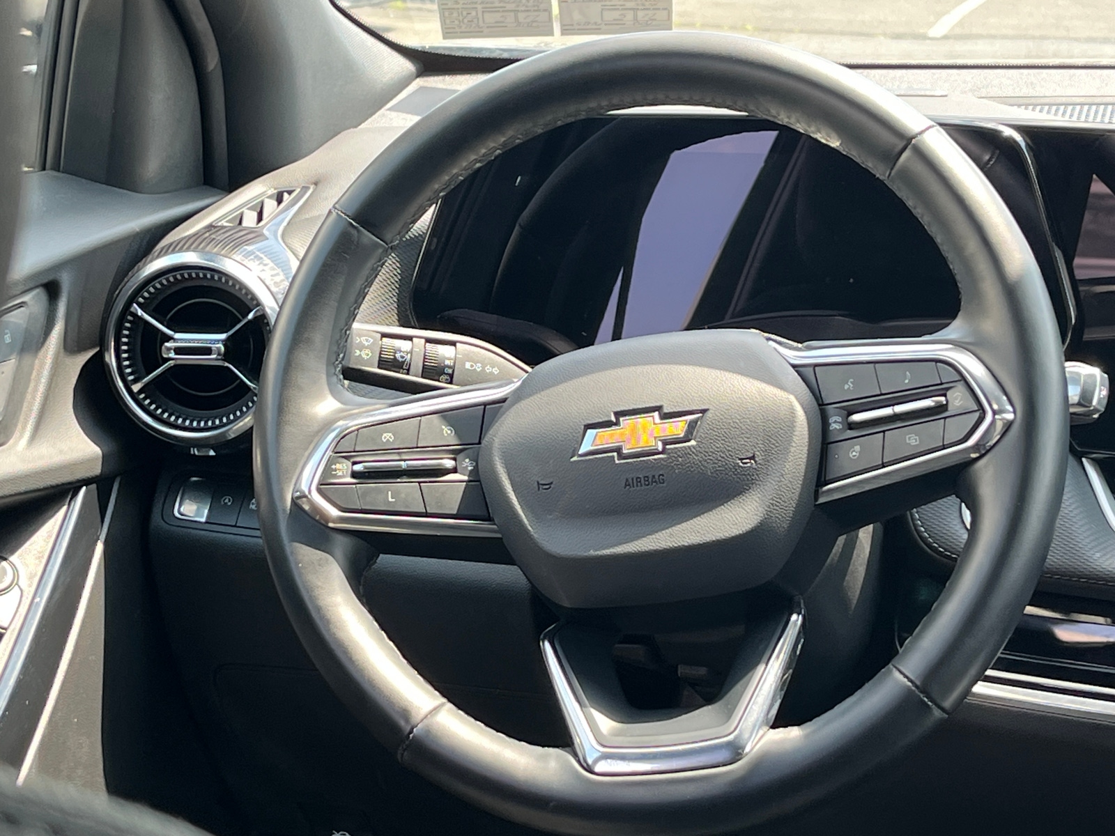 Thumbnail: 2025 Chevrolet Equinox - 5