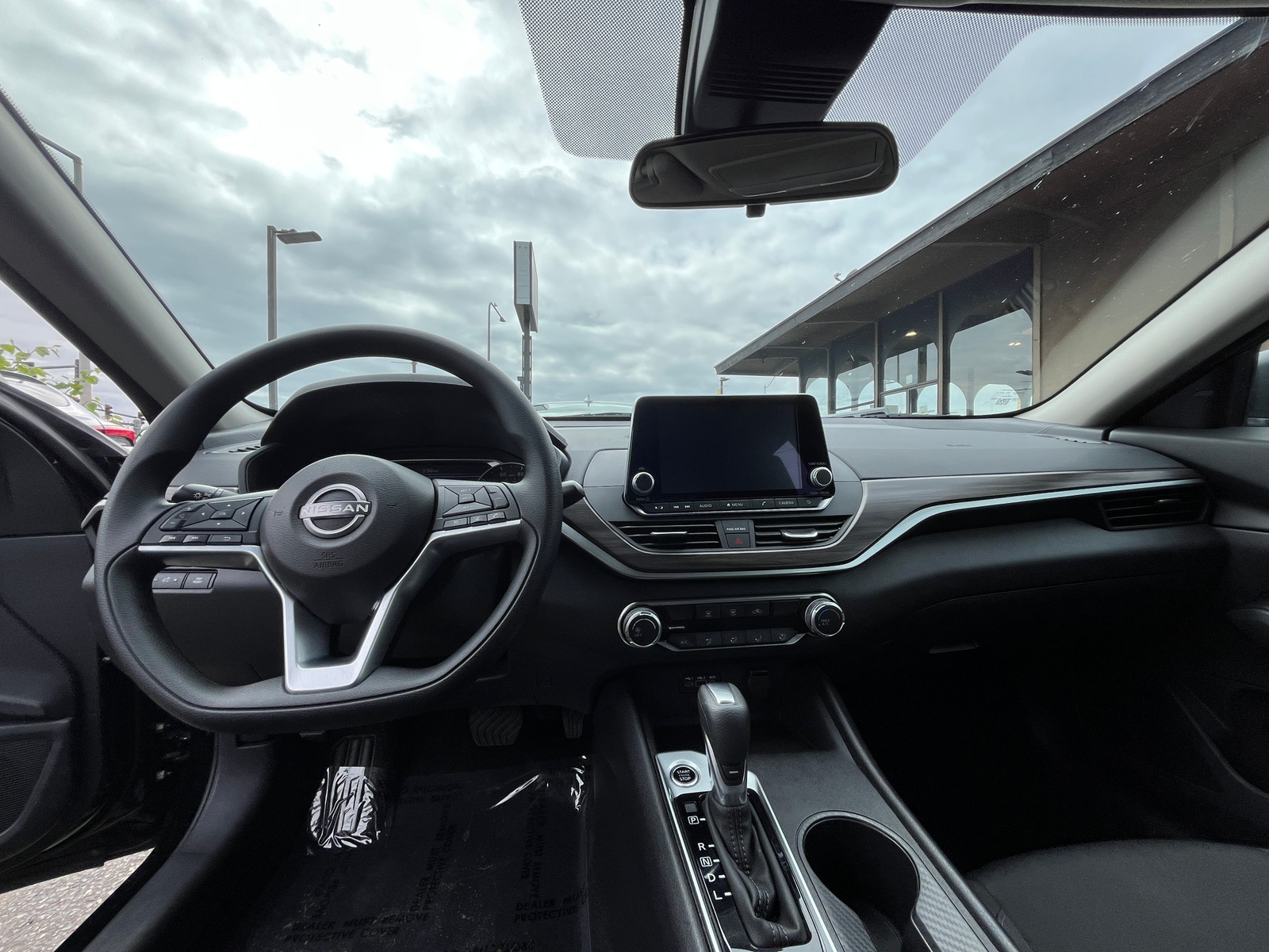 Thumbnail: 2025 Nissan Altima - 3